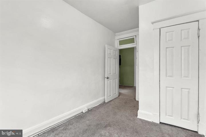 EVERGREEN LAWN - Residential