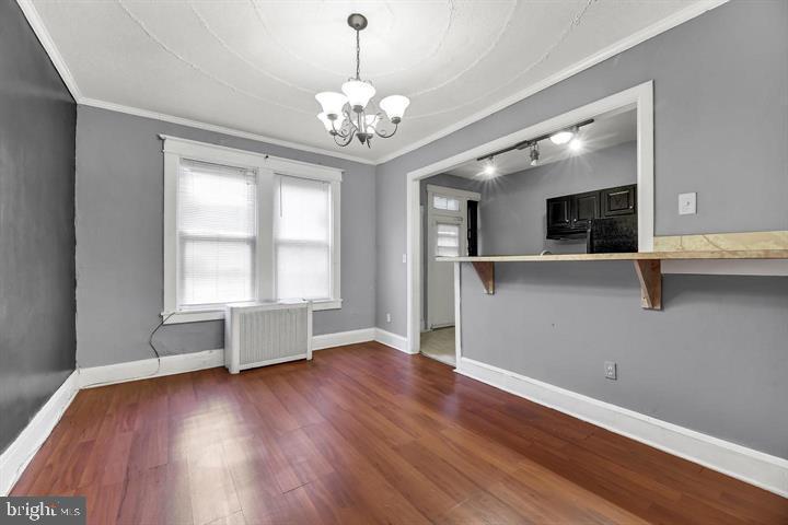 EVERGREEN LAWN - Residential