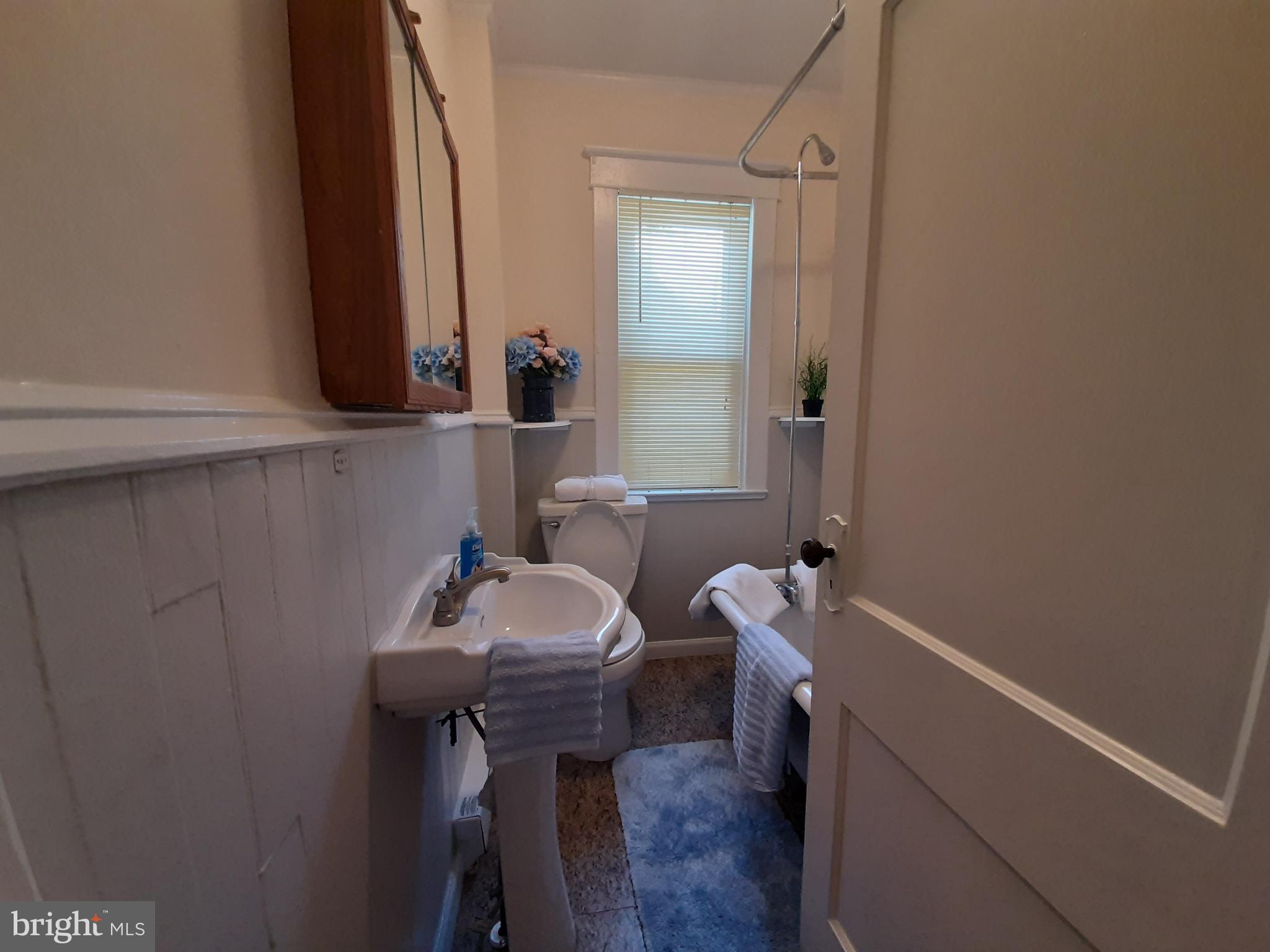 WINCHESTER HISTORIC DISTRICT - Residential Lease