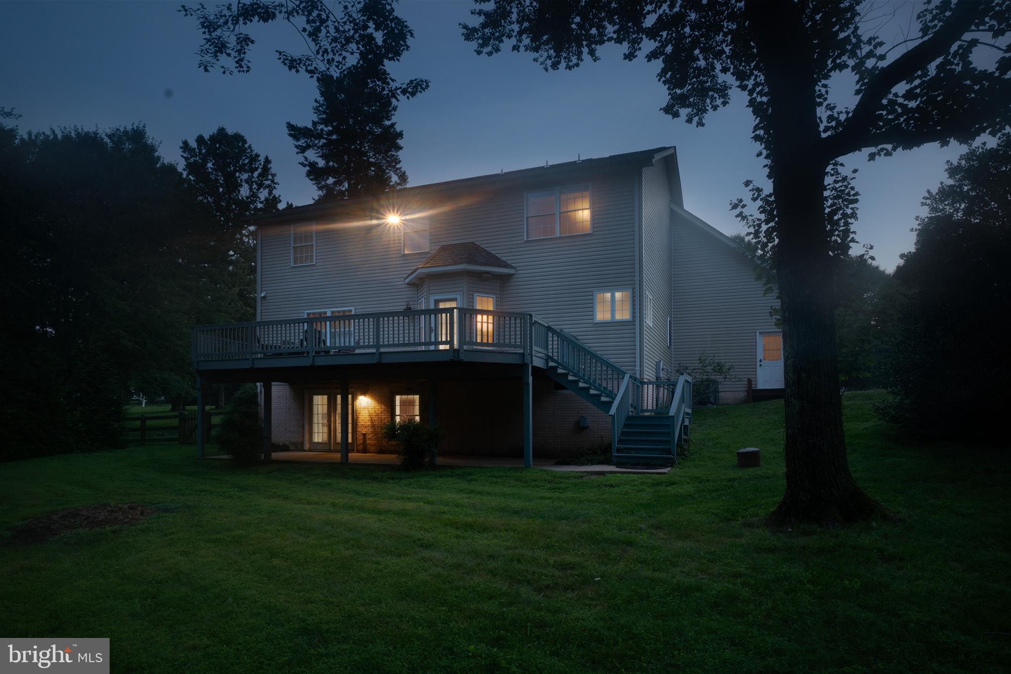 7413 WHISPERWOOD DRIVE