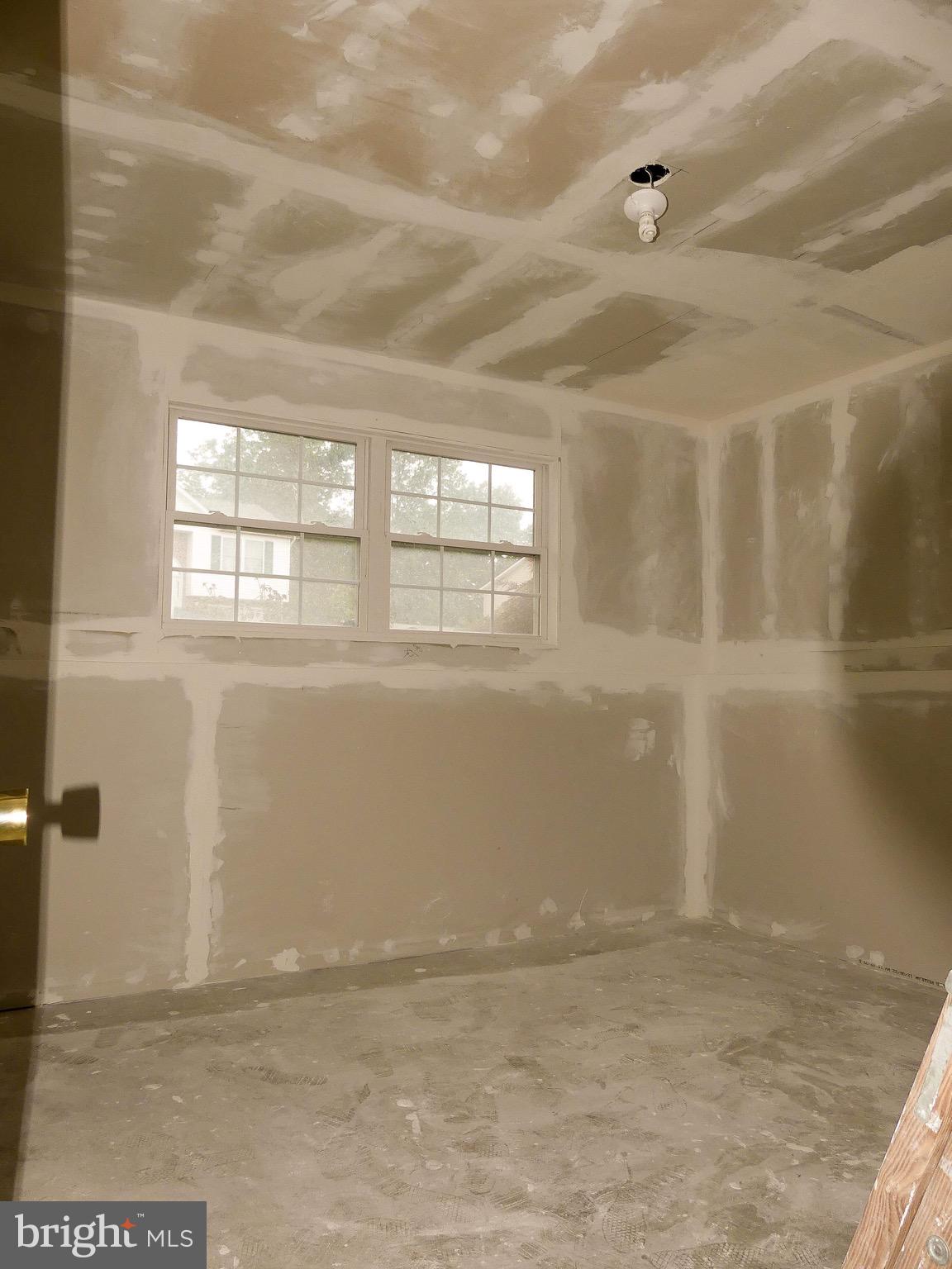 CAMERON ACRES - Residential