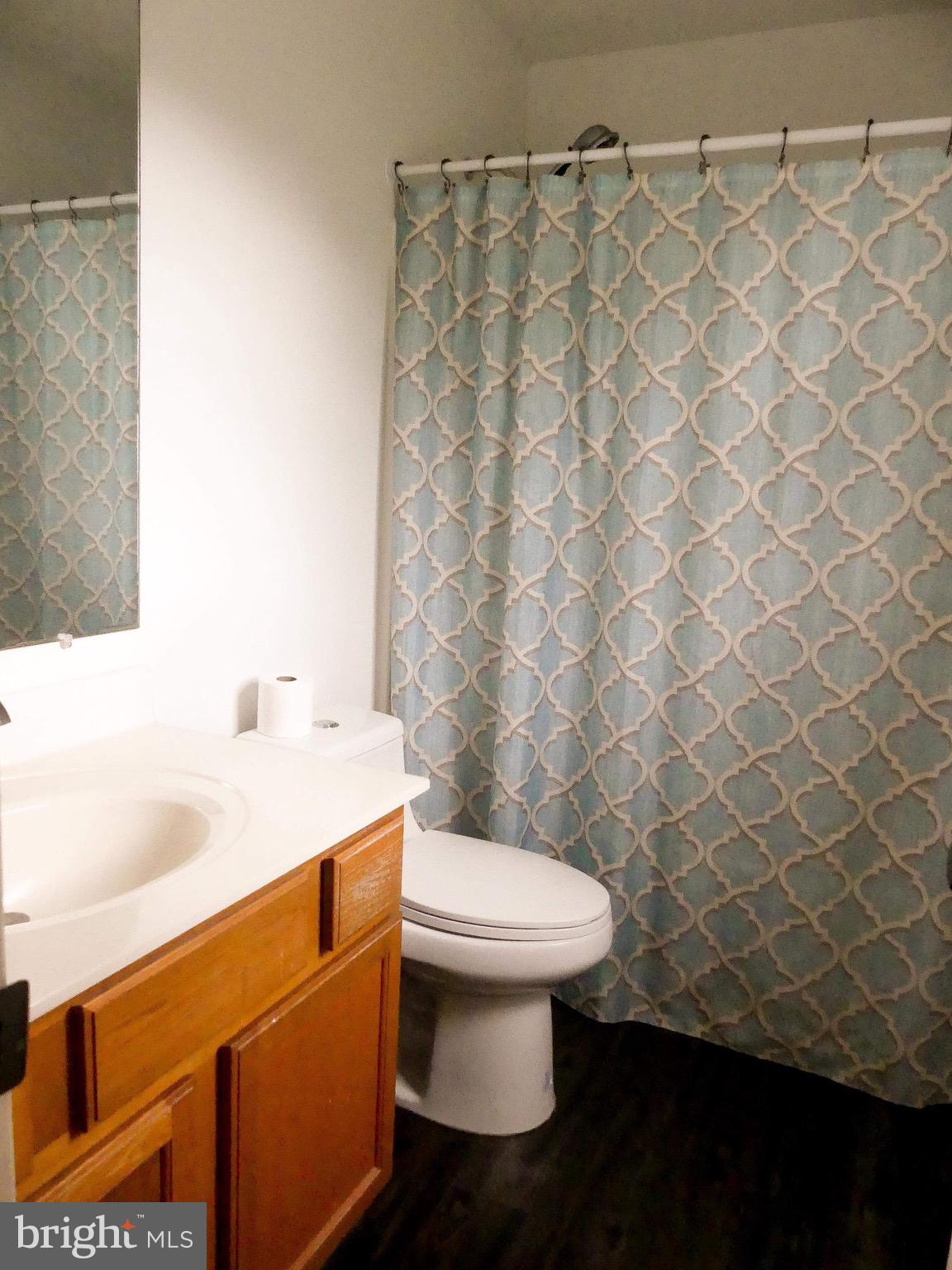 CAMERON ACRES - Residential