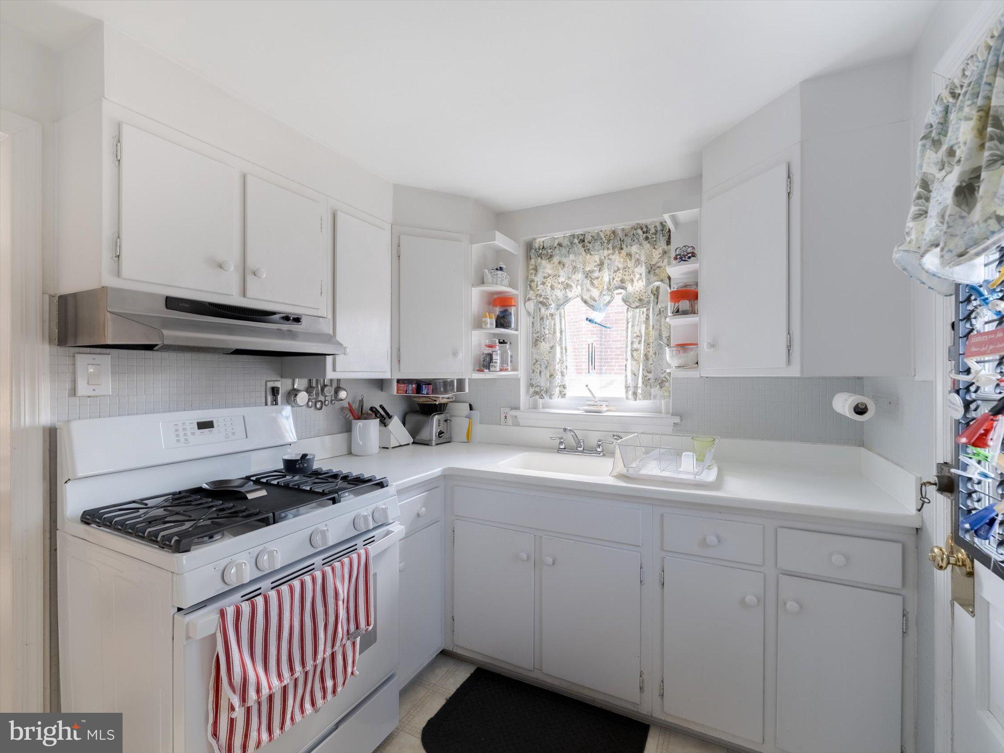 SCENIC HILLS - Residential