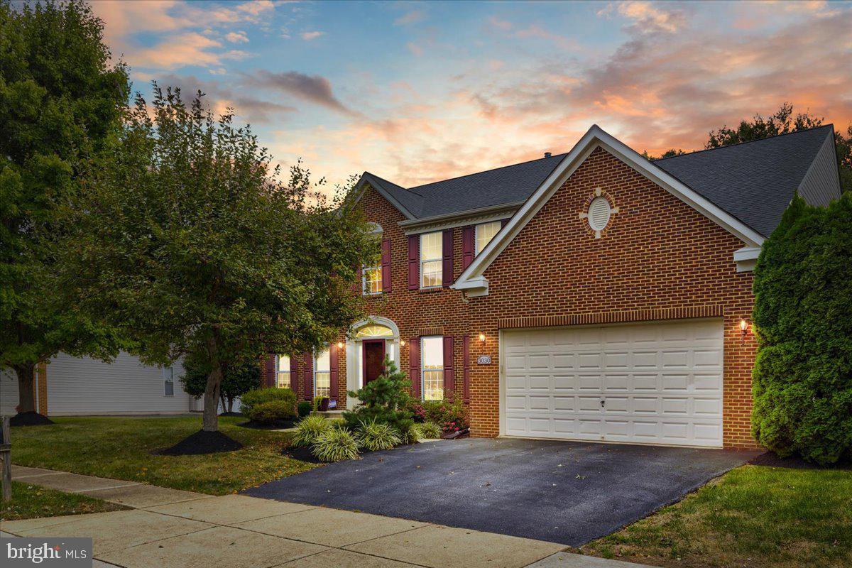 CHARLES CROSSING - Residential