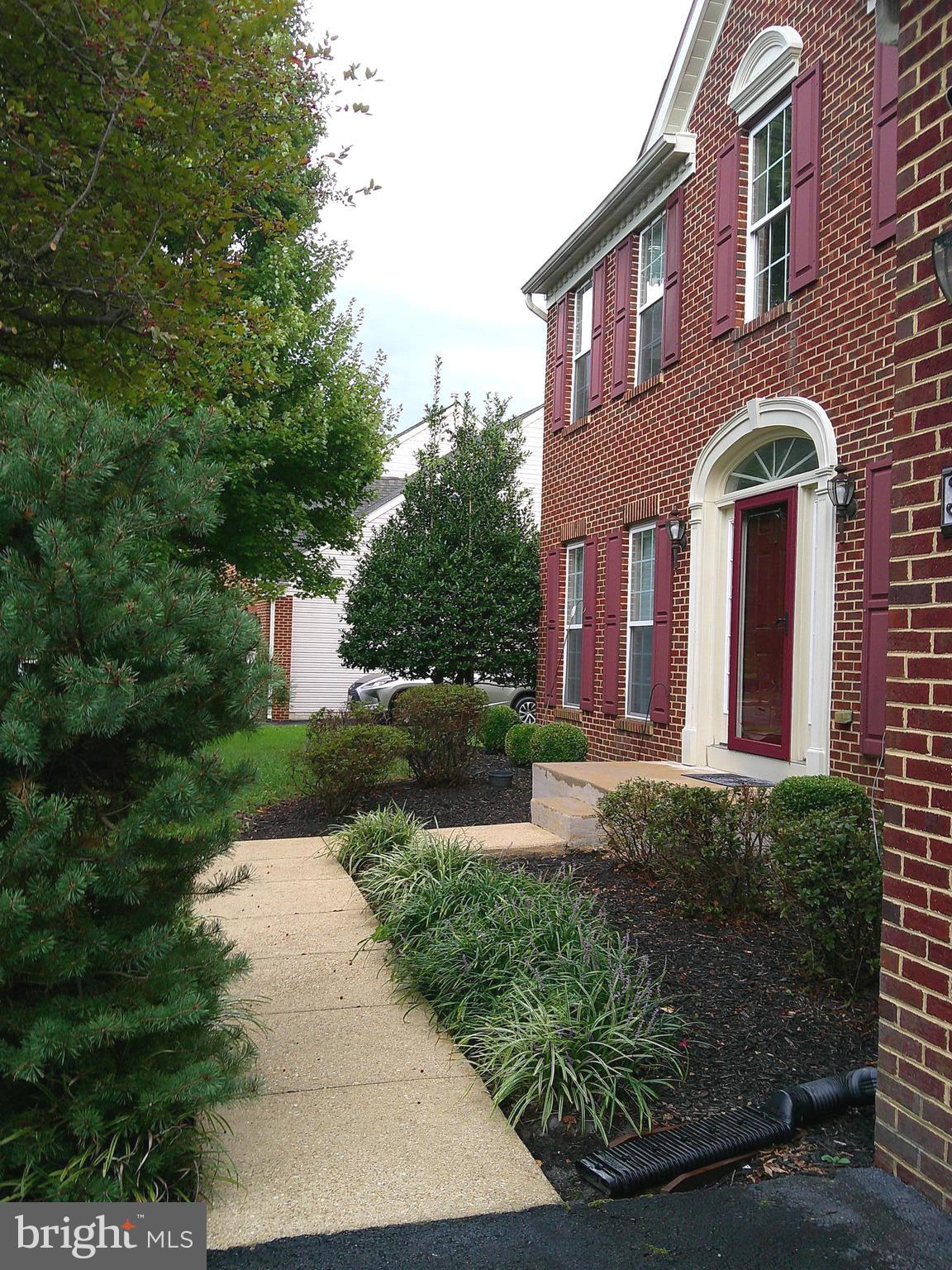 CHARLES CROSSING - Residential