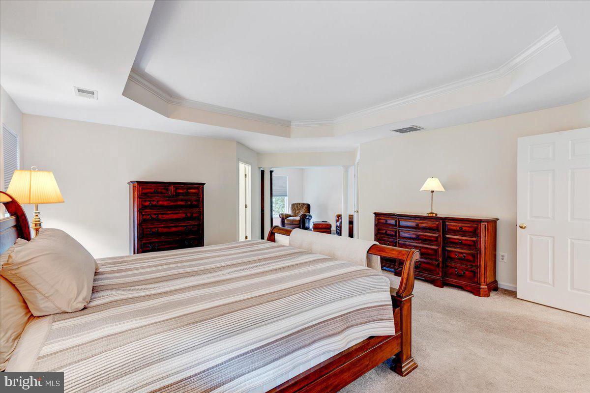 CHARLES CROSSING - Residential