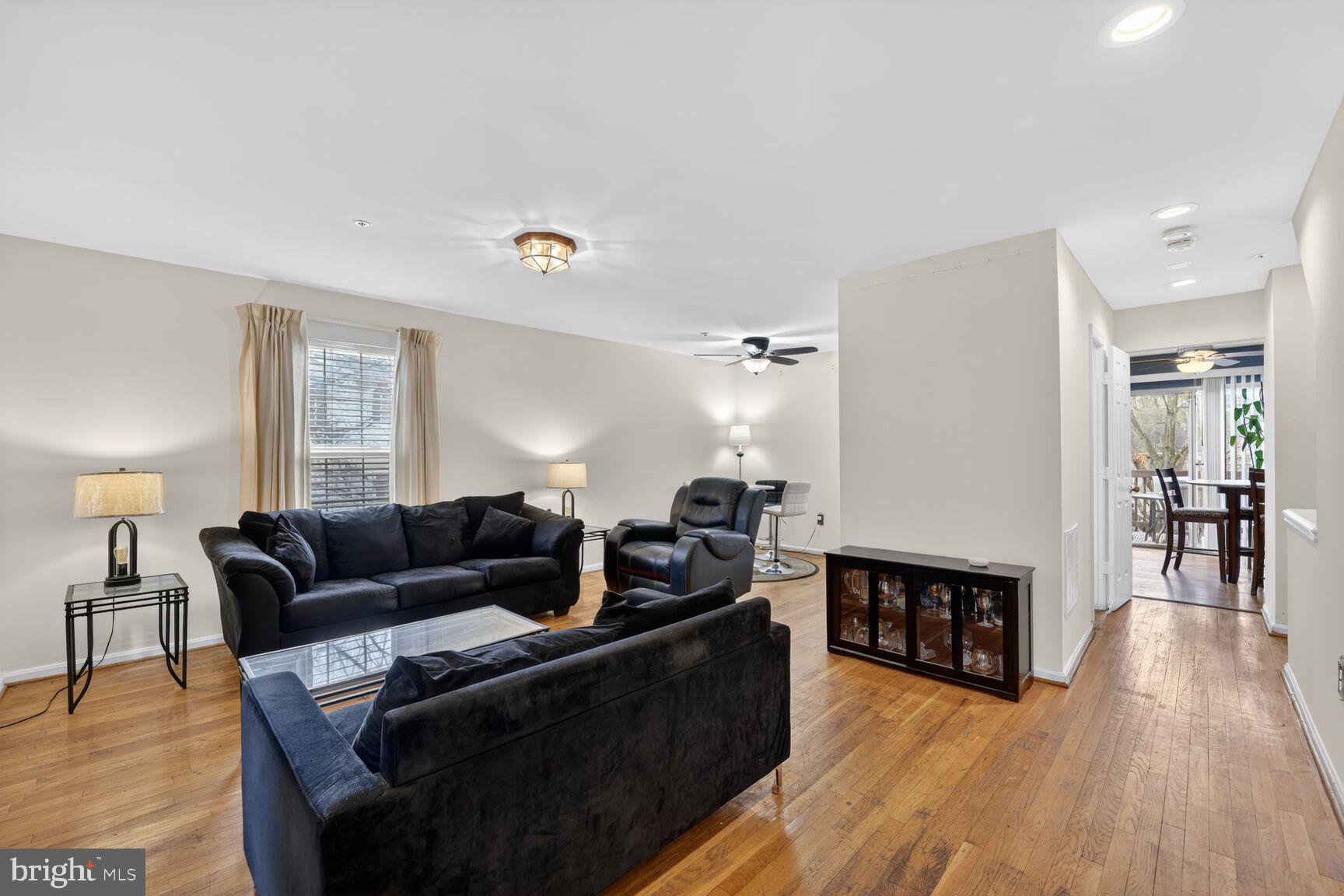 4721 ROLLINGDALE WAY