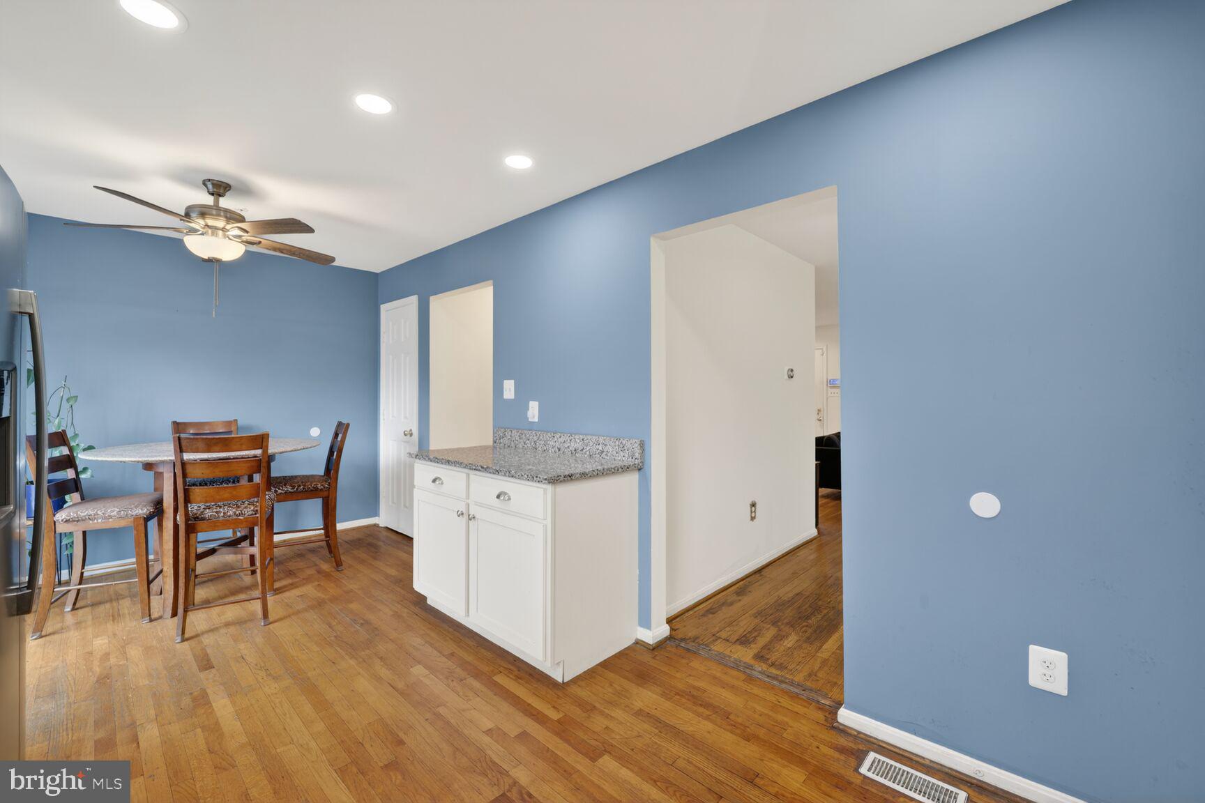 CORAL HILLS - Residential