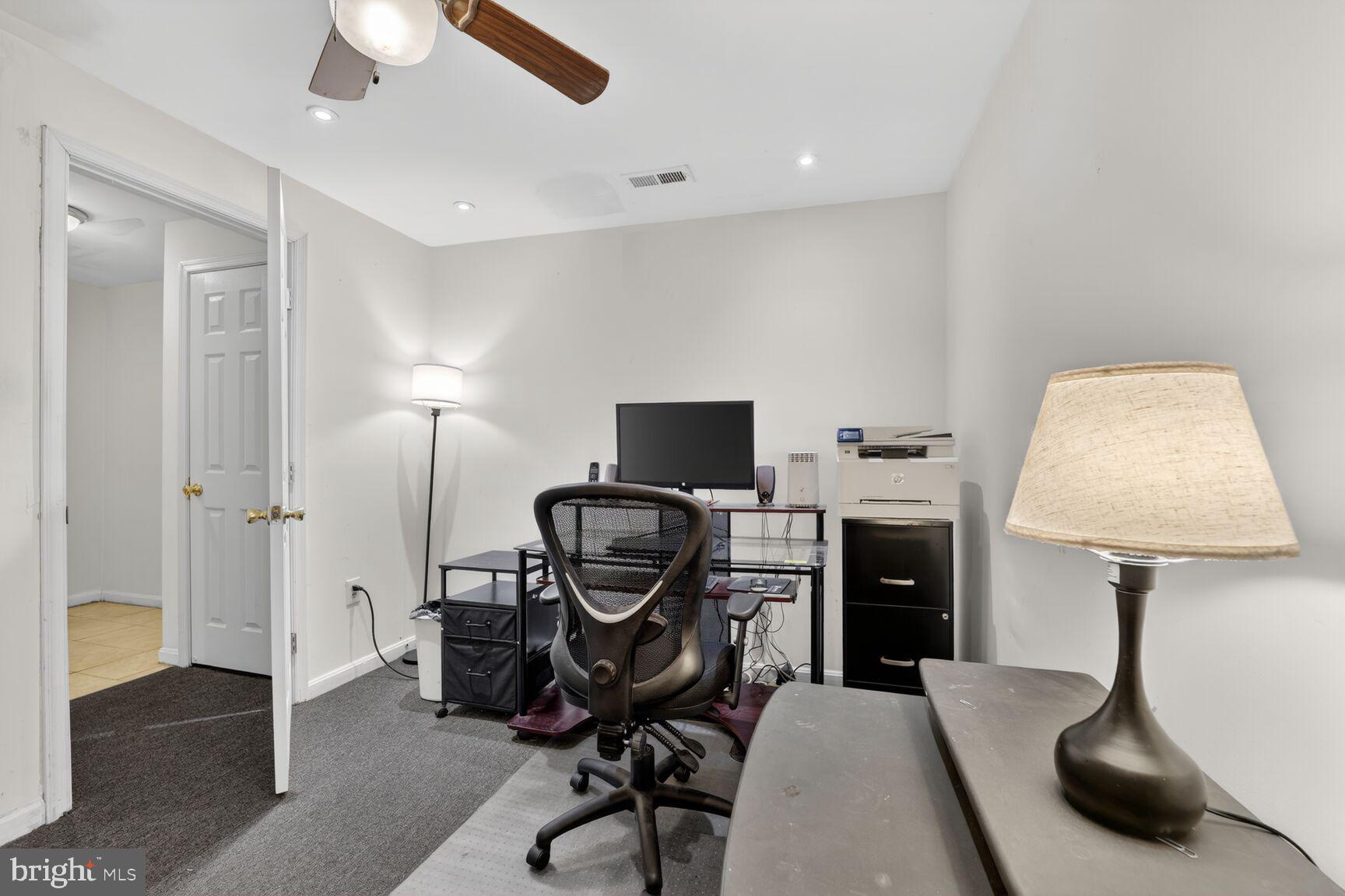 CORAL HILLS - Residential