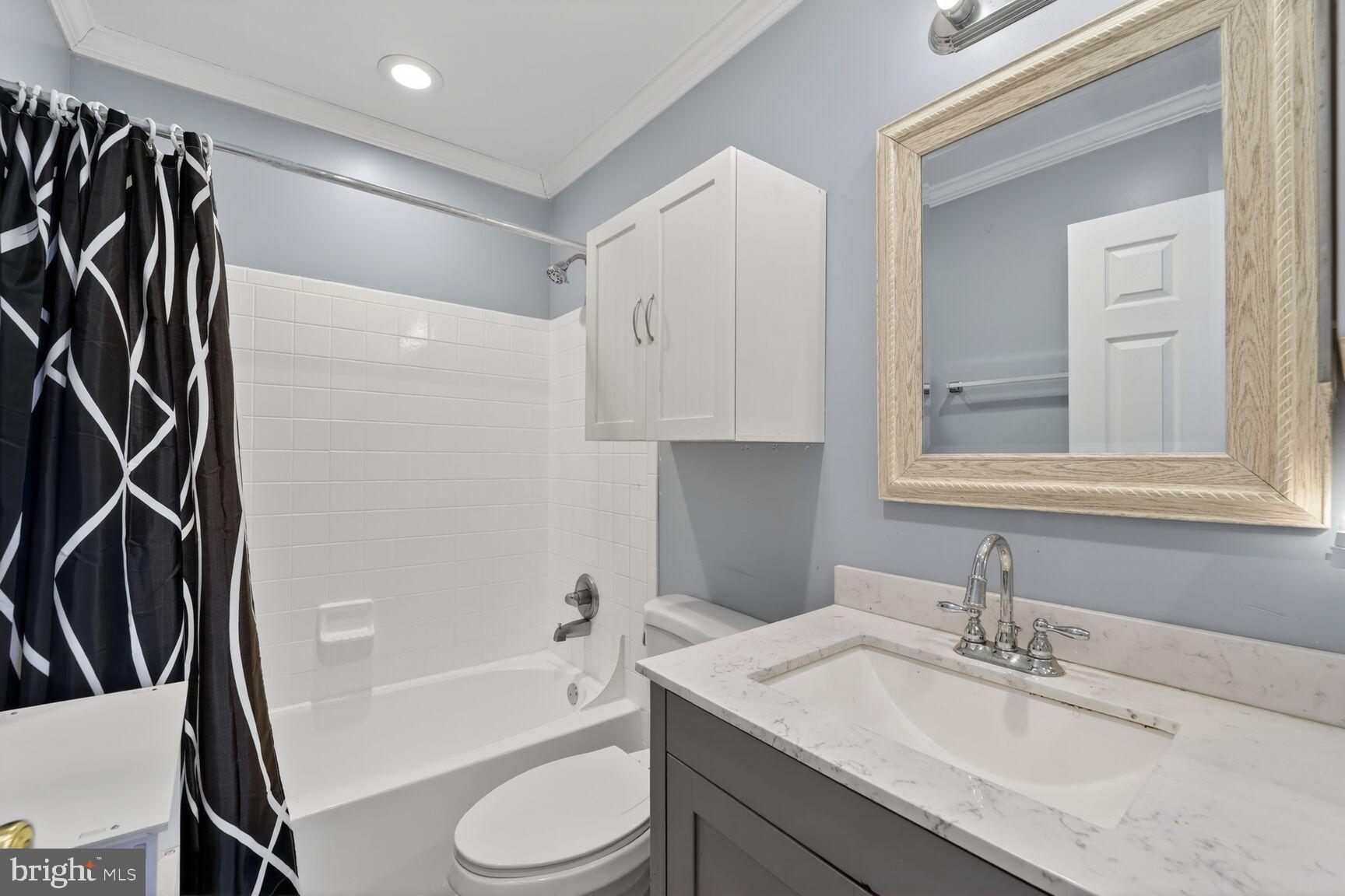 CORAL HILLS - Residential