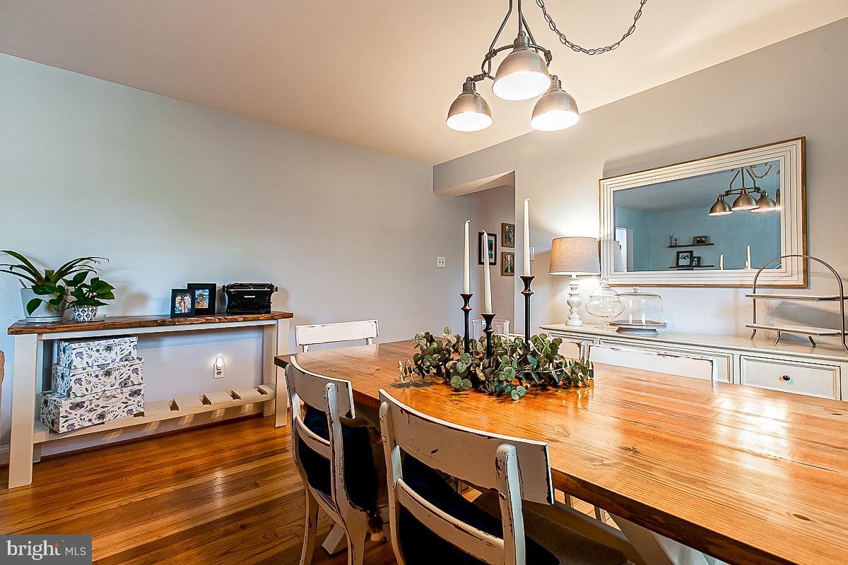 COMMONS OF ARLINGTON - Residential Lease