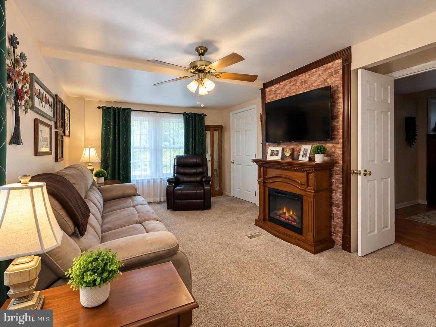 10105 COUNTRY CLUB ROAD SE