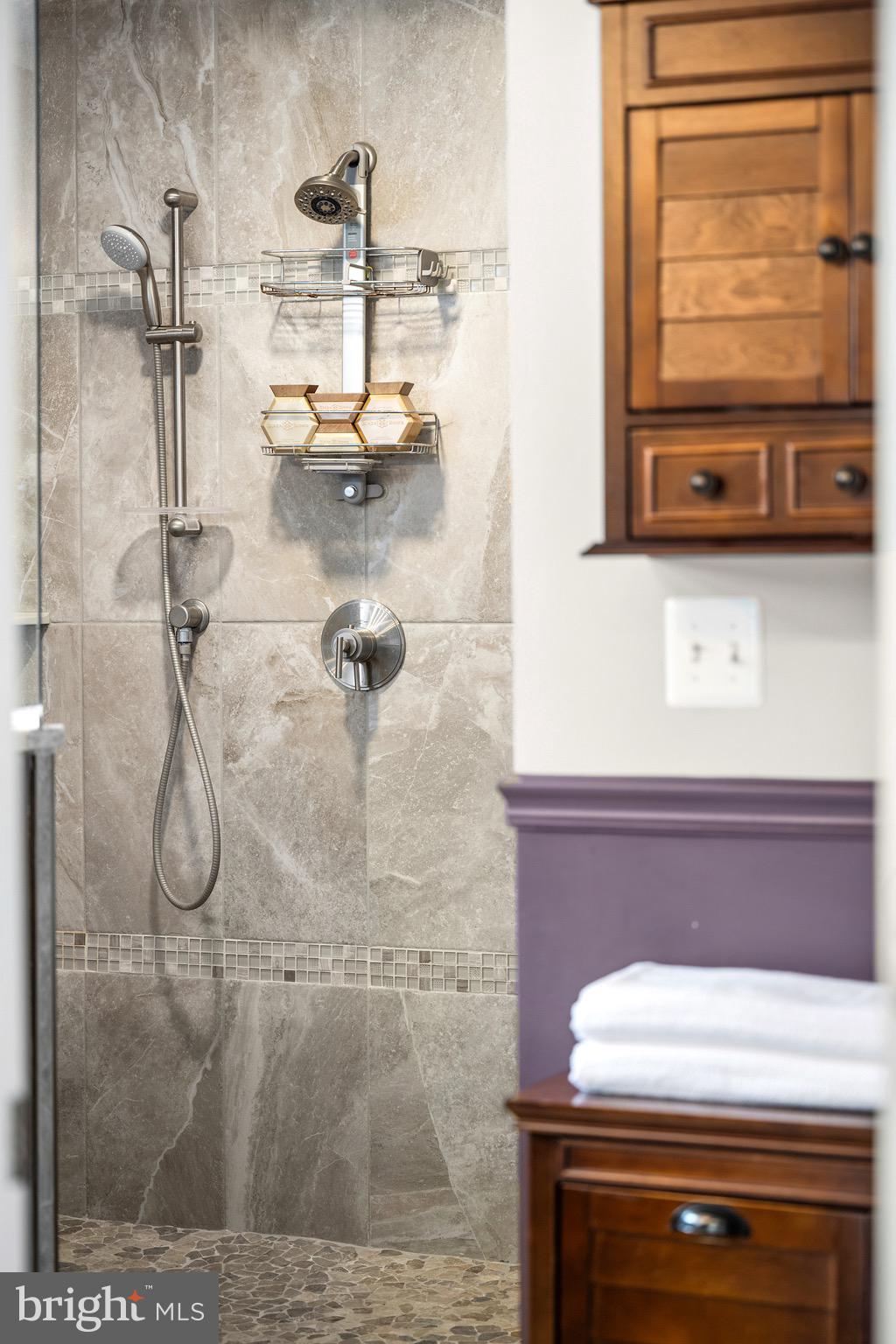 EASTPORT - Residential