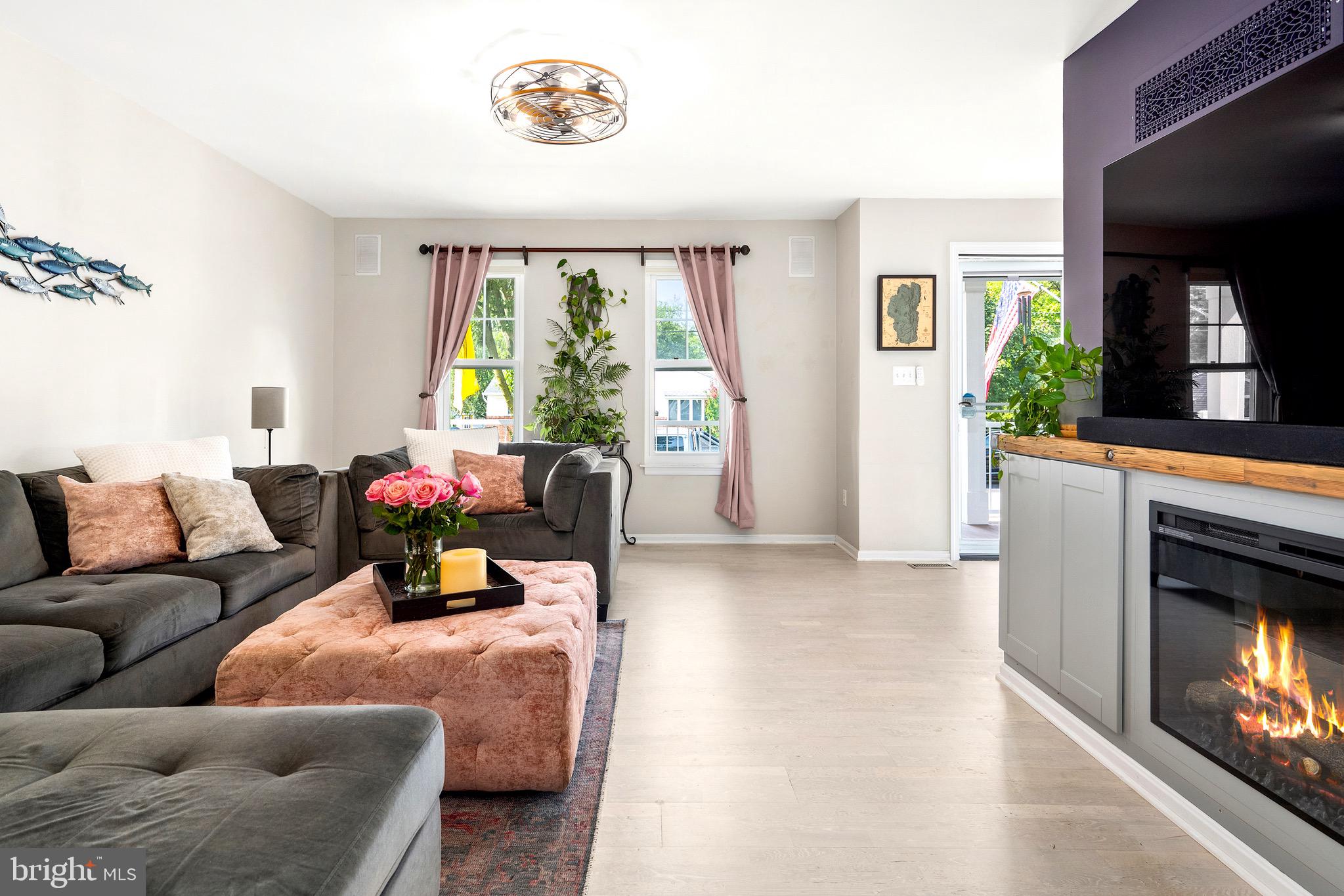 EASTPORT - Residential