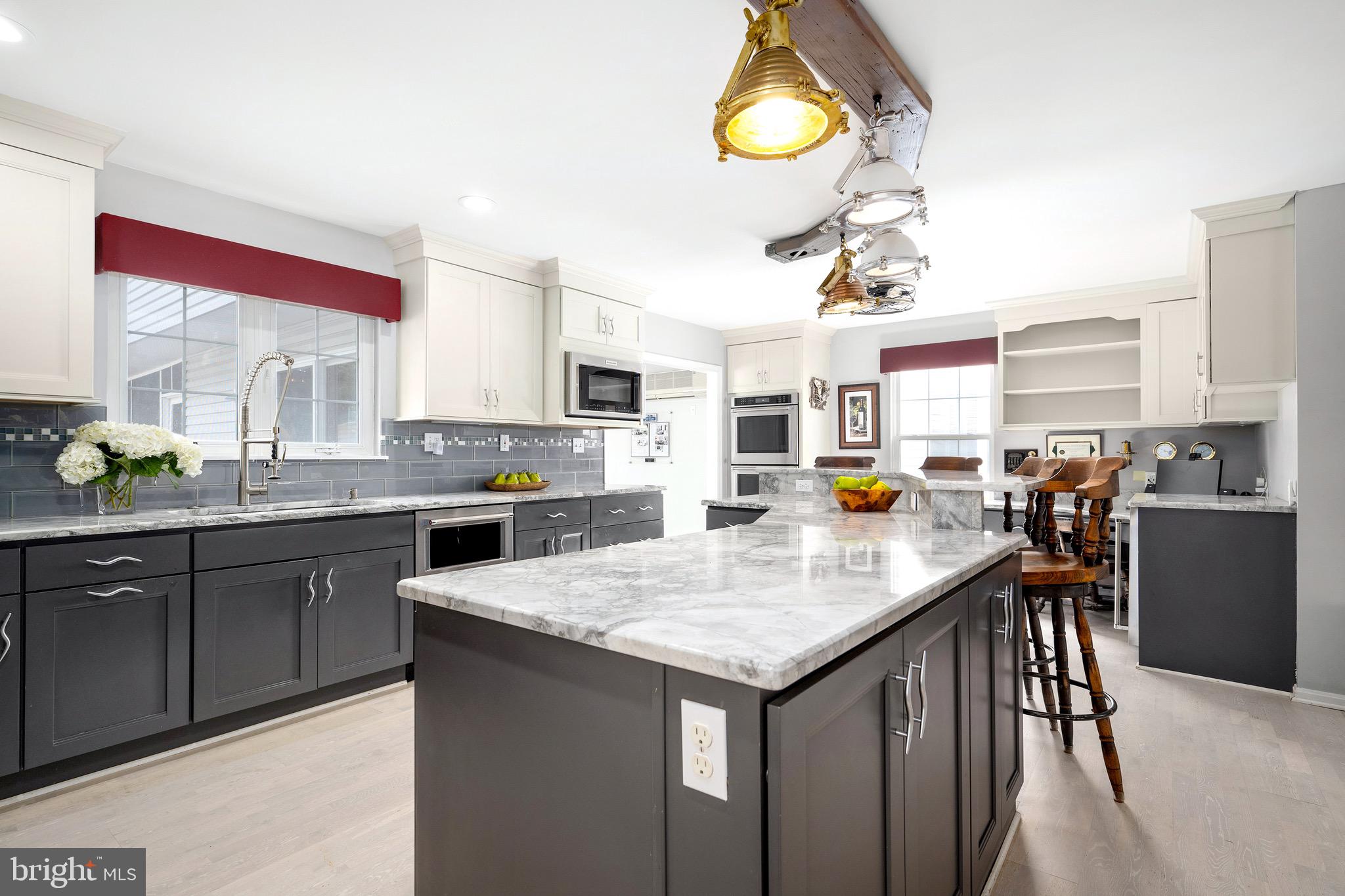 EASTPORT - Residential