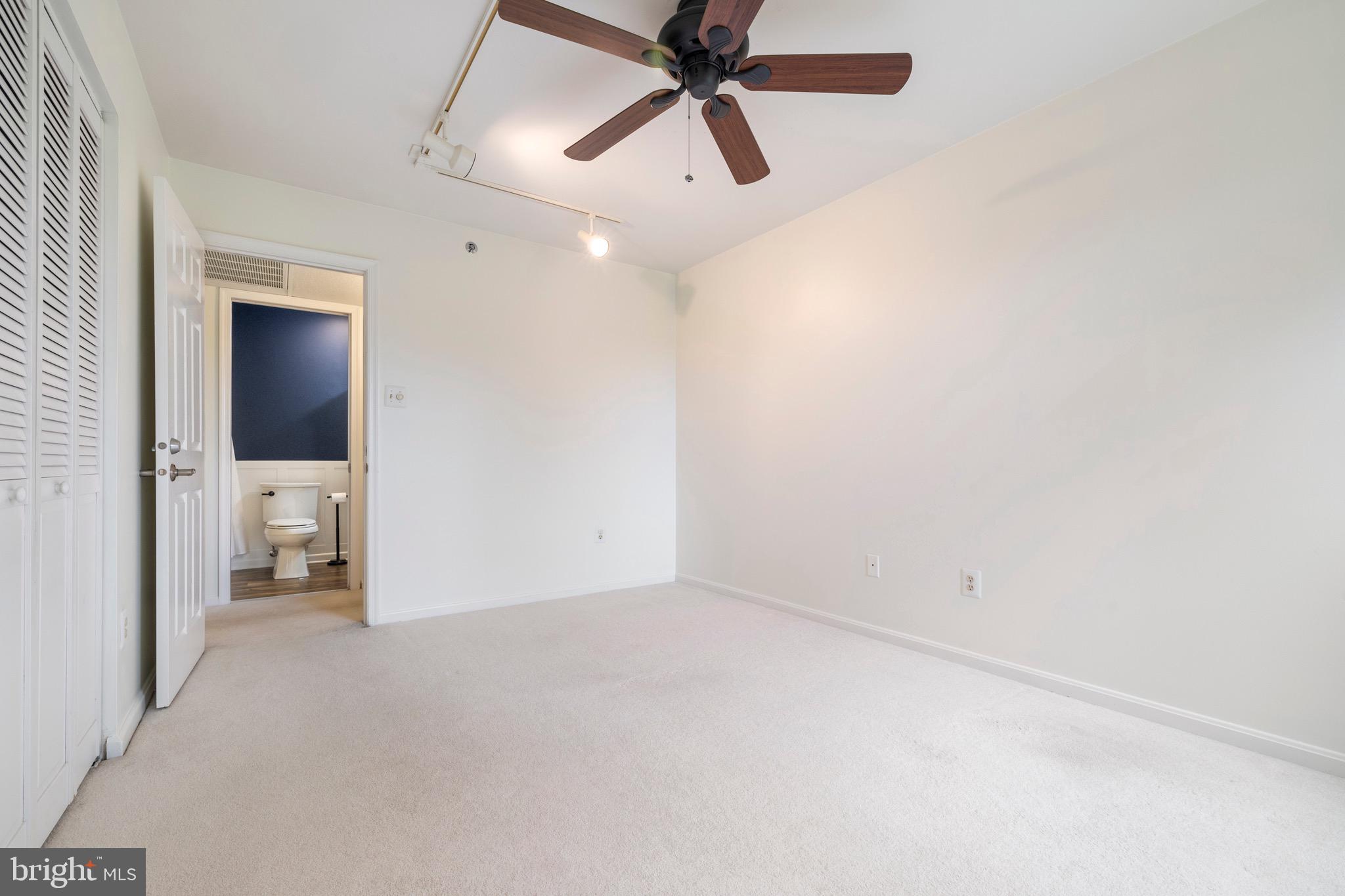 LOVETON FARMS - Residential