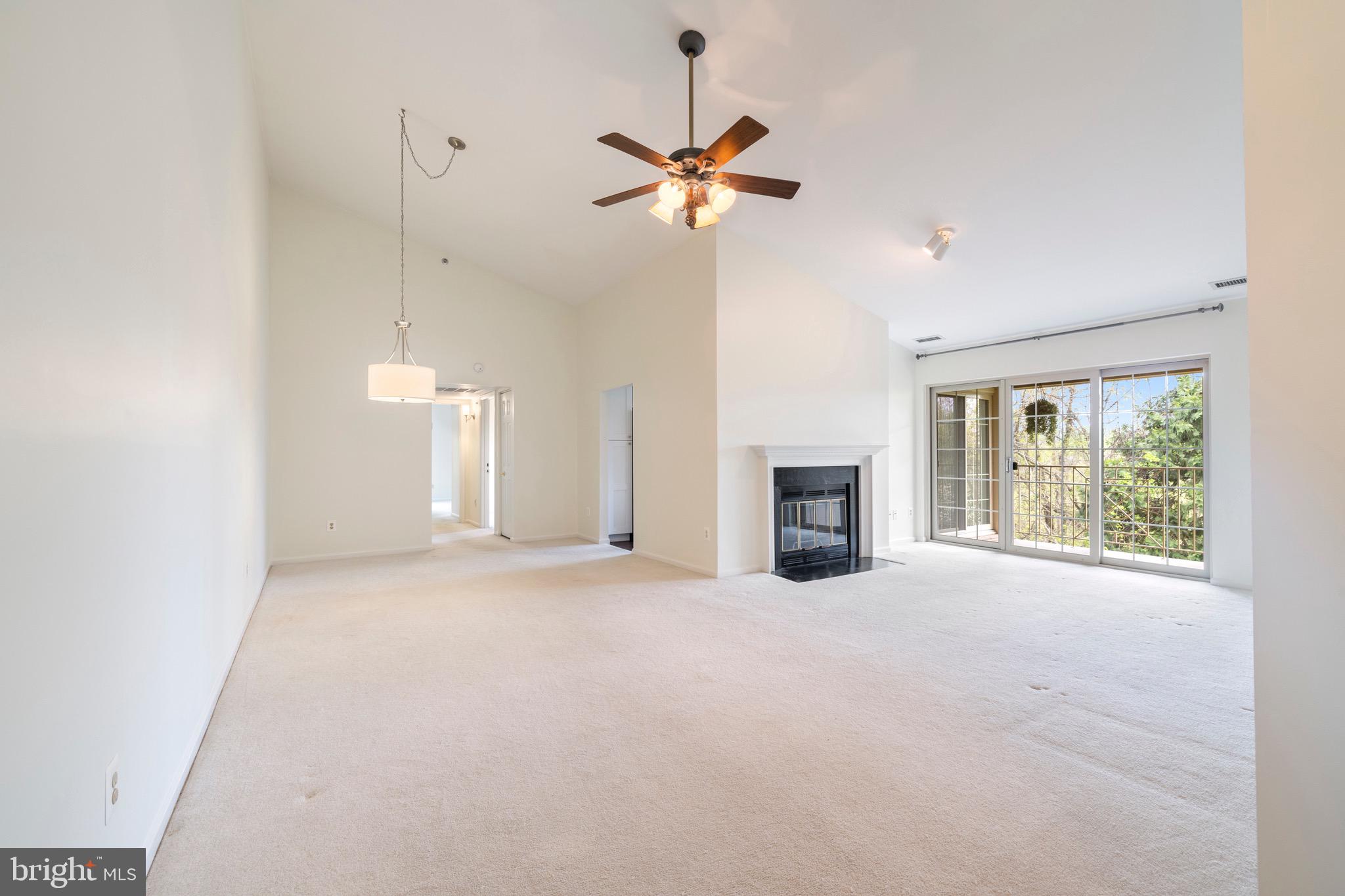 LOVETON FARMS - Residential