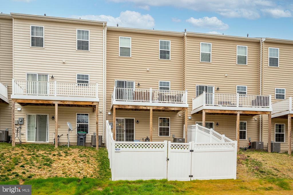 RAPPAHANNOCK LANDING - Residential