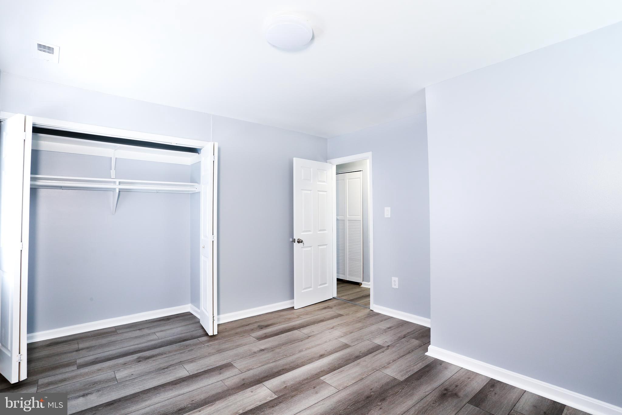 SOUTHLAWN - Residential