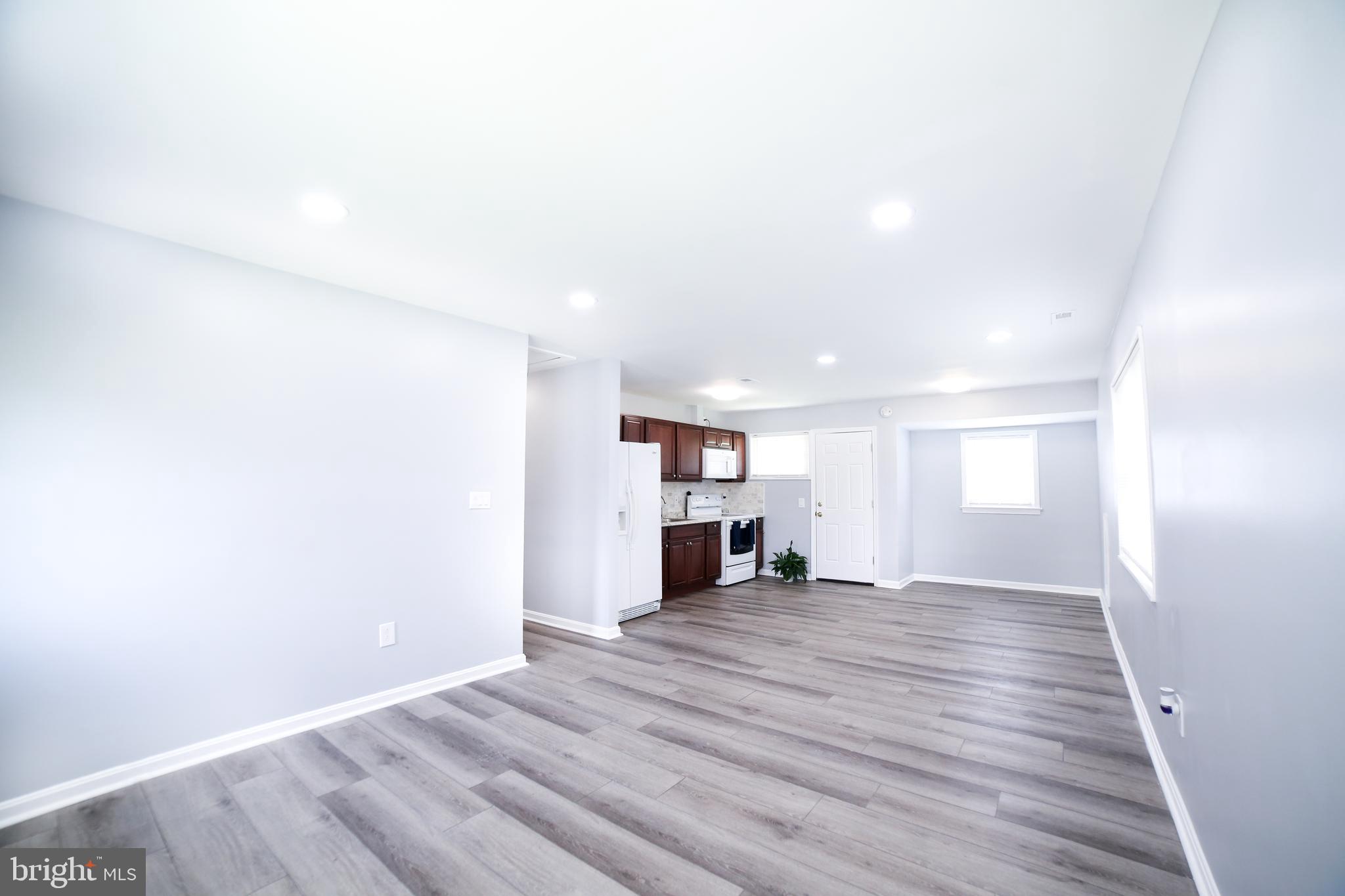 SOUTHLAWN - Residential