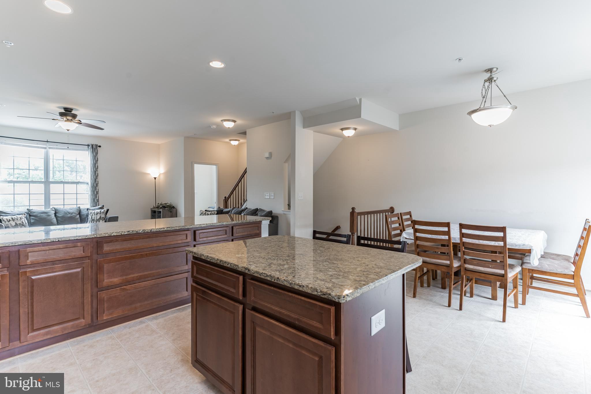 SAN FRANCISCO BY THE BAY - Residential