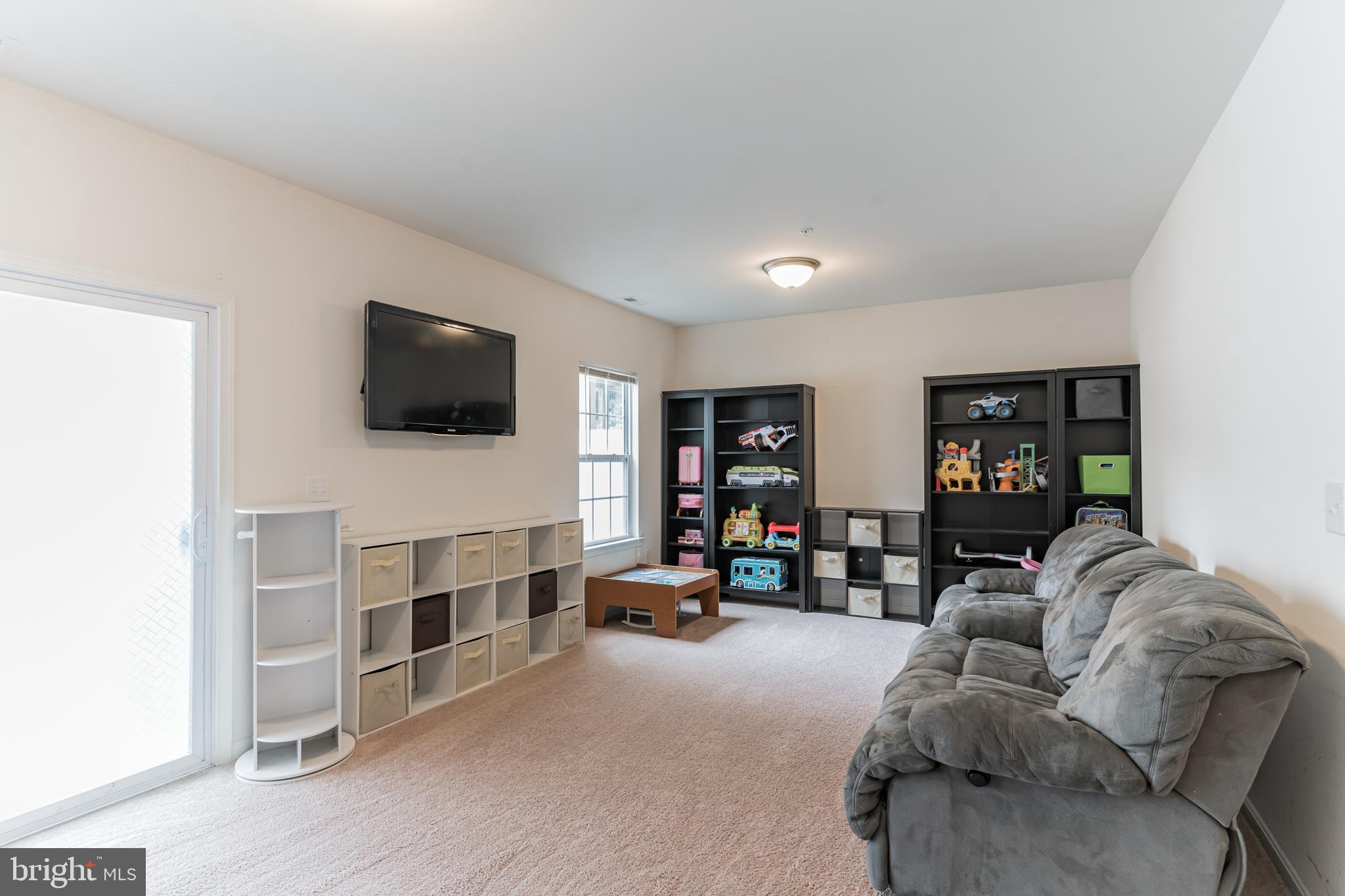 SAN FRANCISCO BY THE BAY - Residential