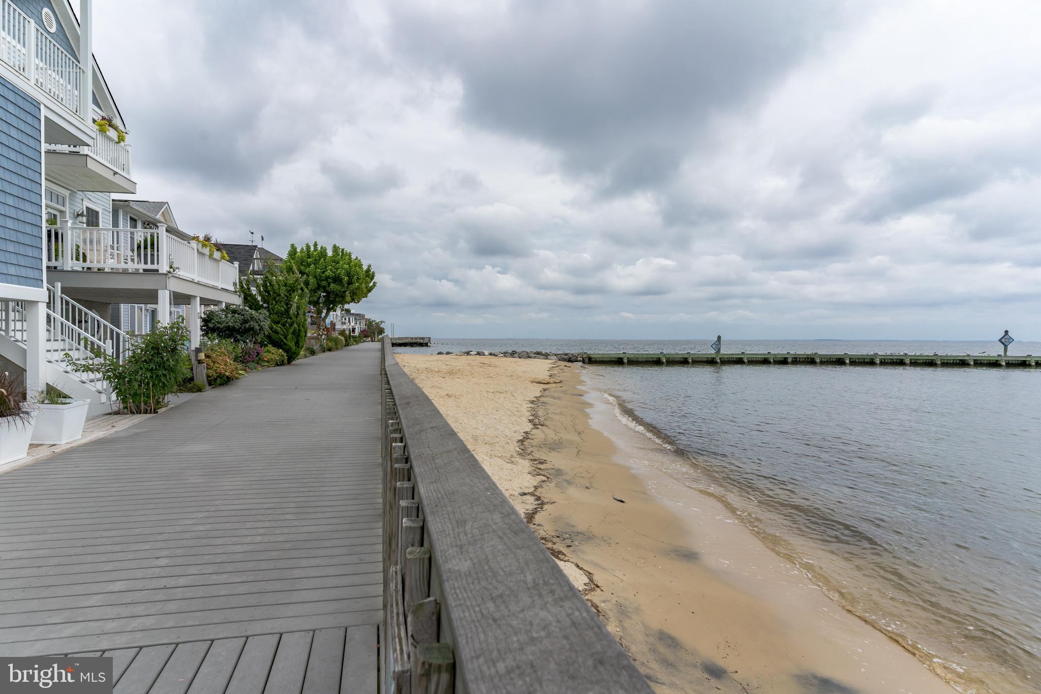 SAN FRANCISCO BY THE BAY - Residential