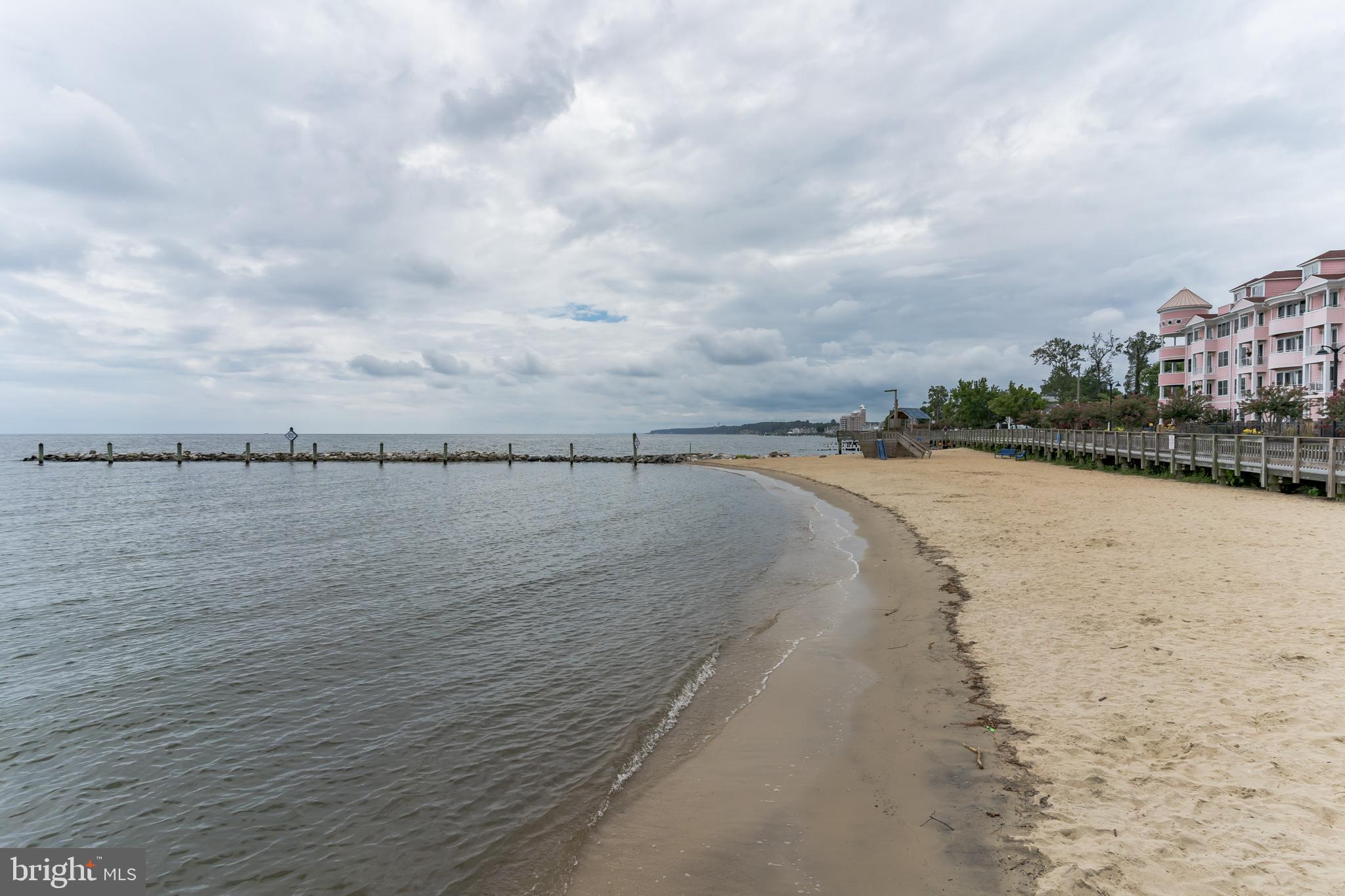 SAN FRANCISCO BY THE BAY - Residential