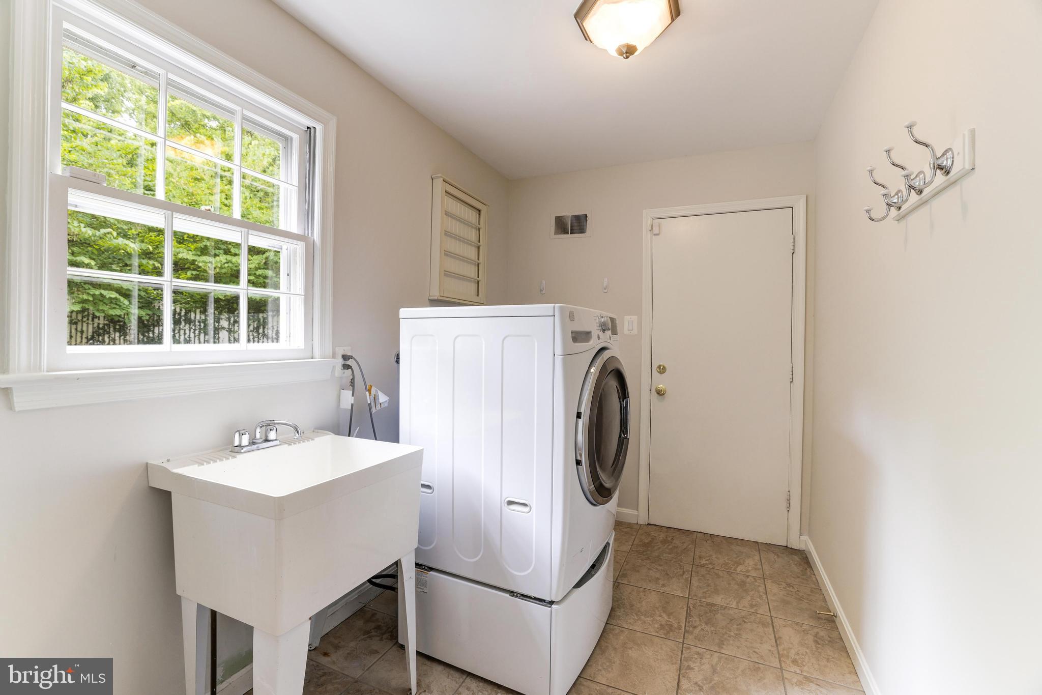 TIMBERLY - Residential