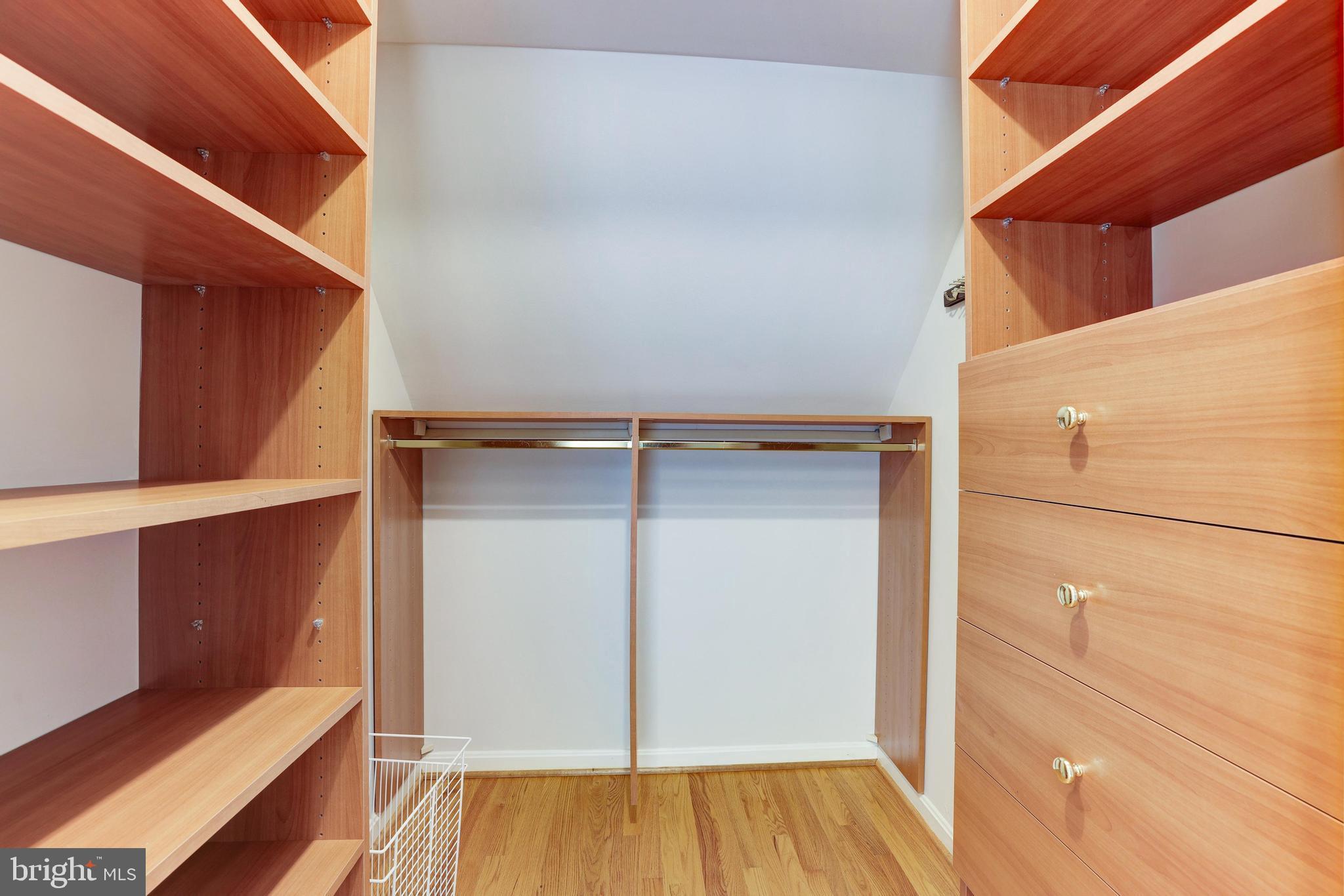 TIMBERLY - Residential