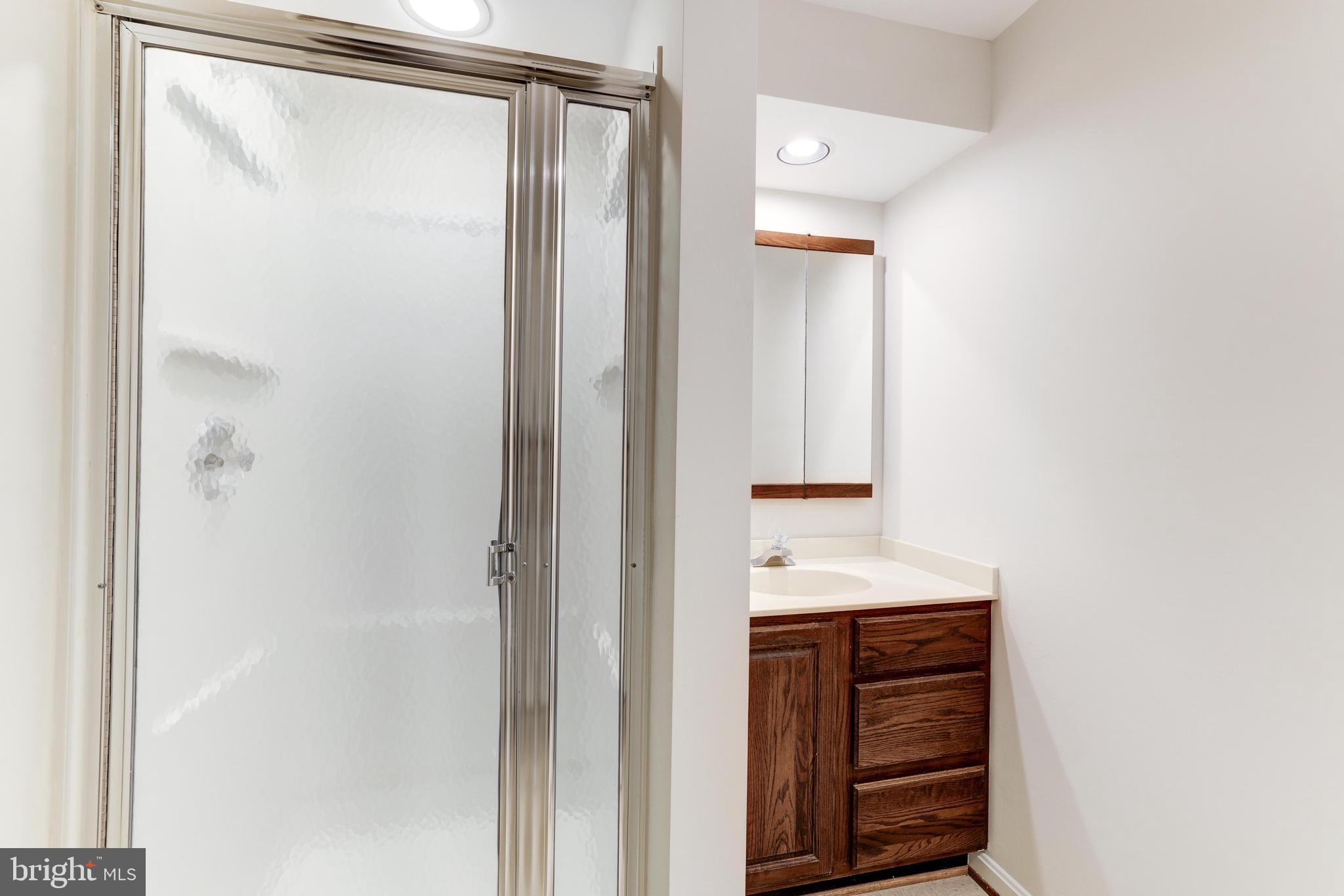 TIMBERLY - Residential