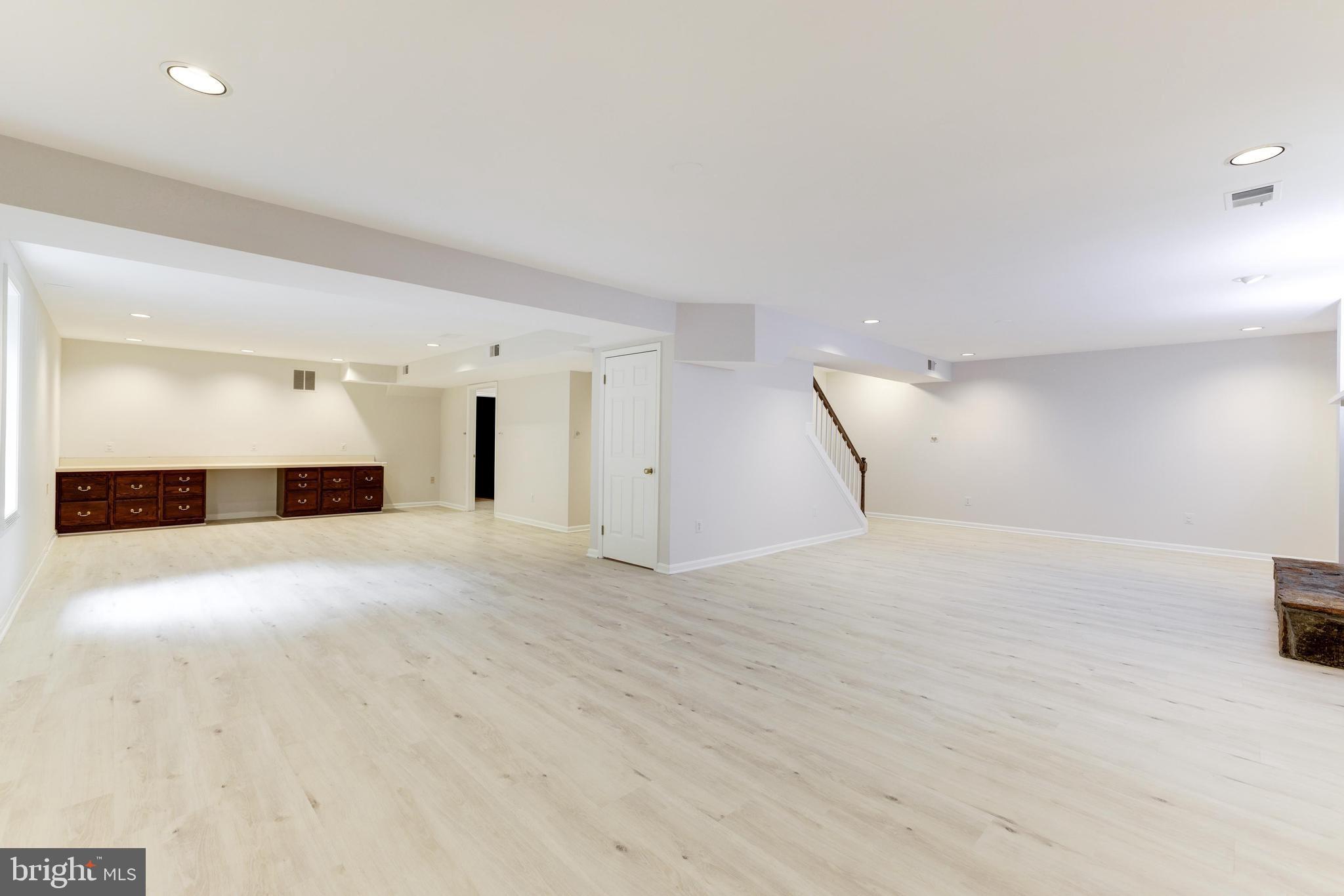 TIMBERLY - Residential