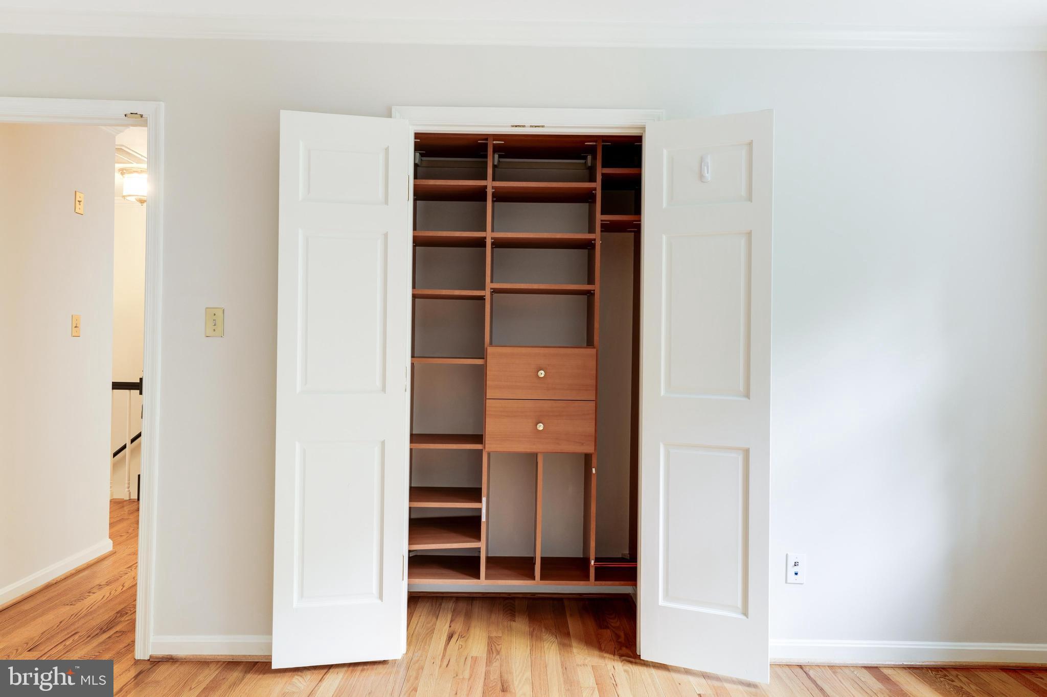 TIMBERLY - Residential