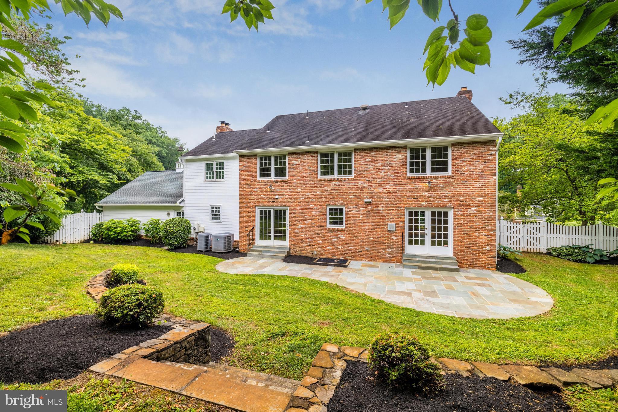 TIMBERLY - Residential