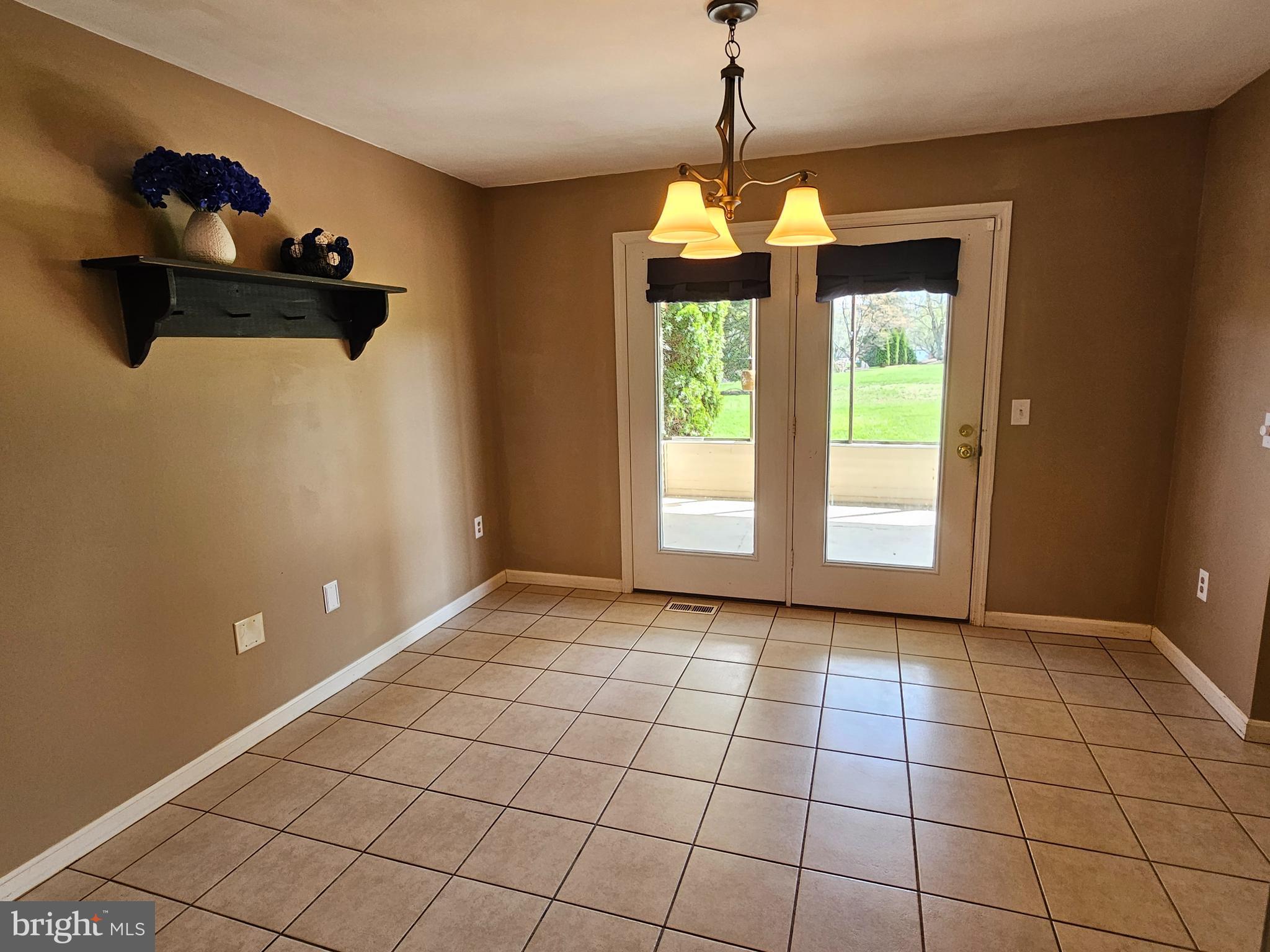 MILLSTREAM VILLAGE - Residential