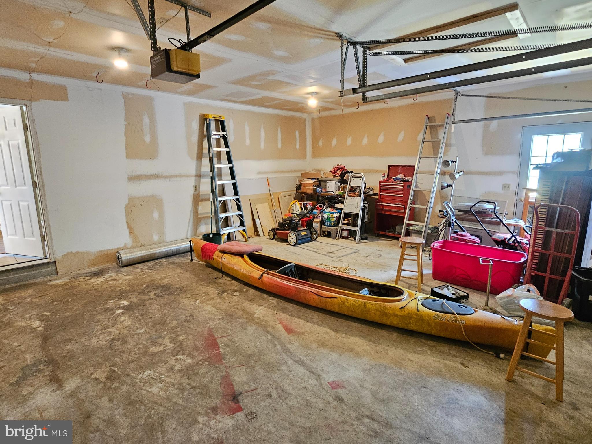 MILLSTREAM VILLAGE - Residential