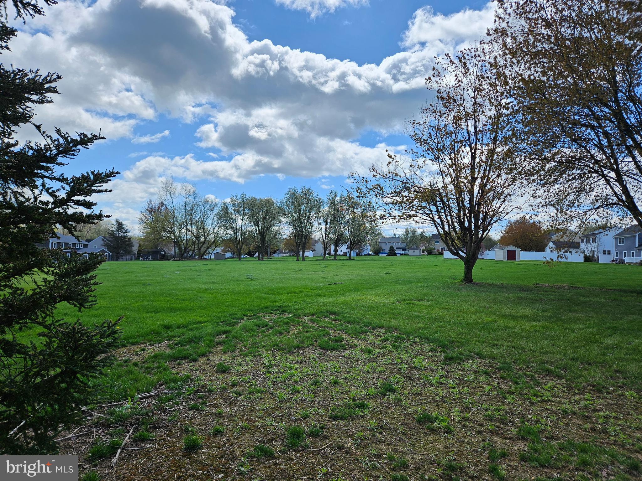 MILLSTREAM VILLAGE - Residential