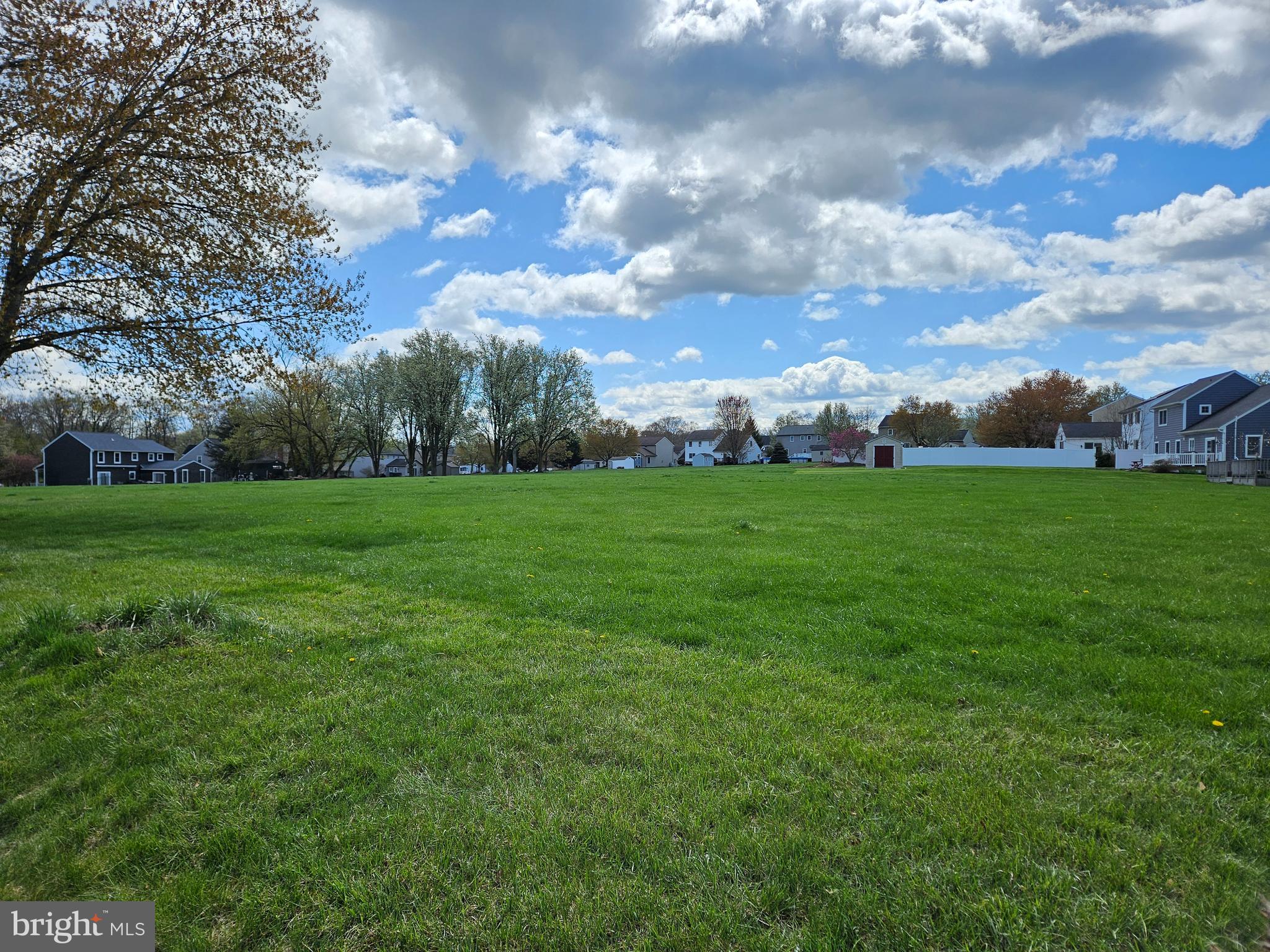 MILLSTREAM VILLAGE - Residential