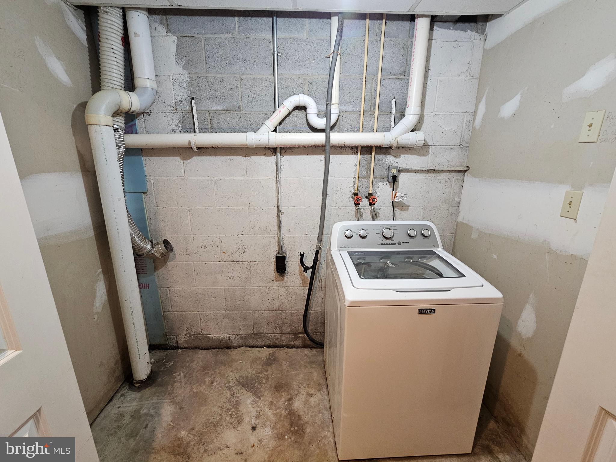 MILLSTREAM VILLAGE - Residential