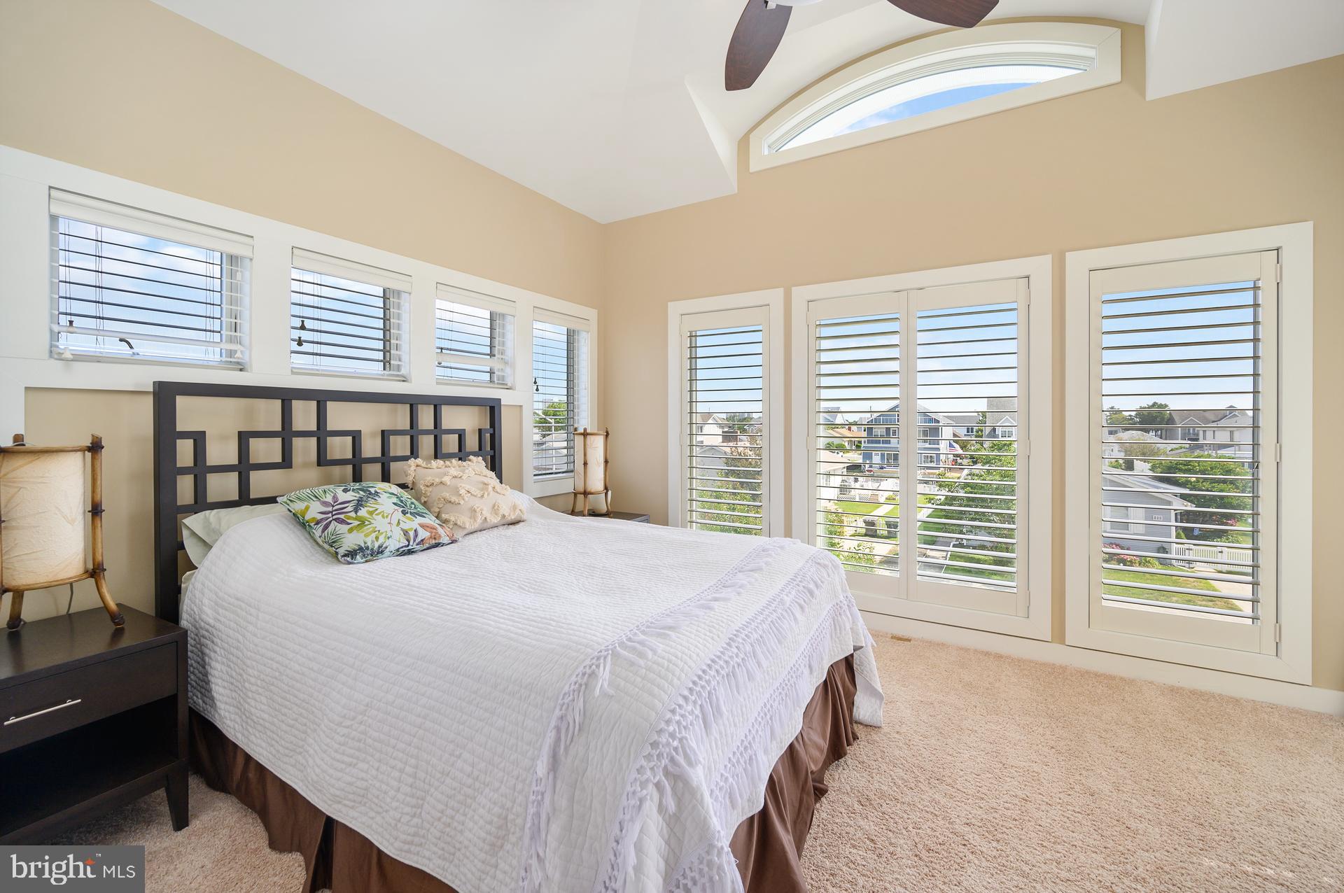 CAINE KEYS II - Residential