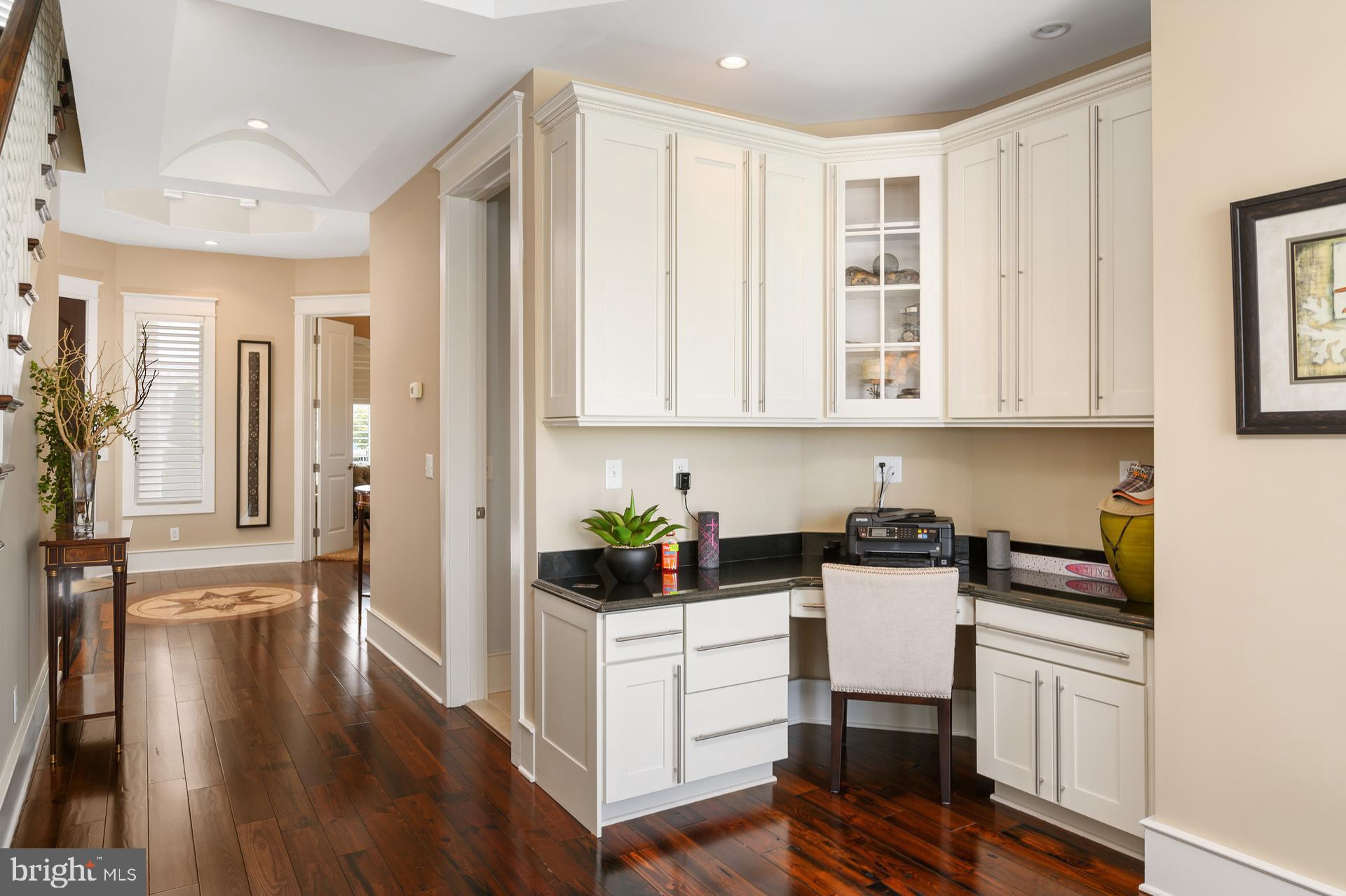 CAINE KEYS II - Residential