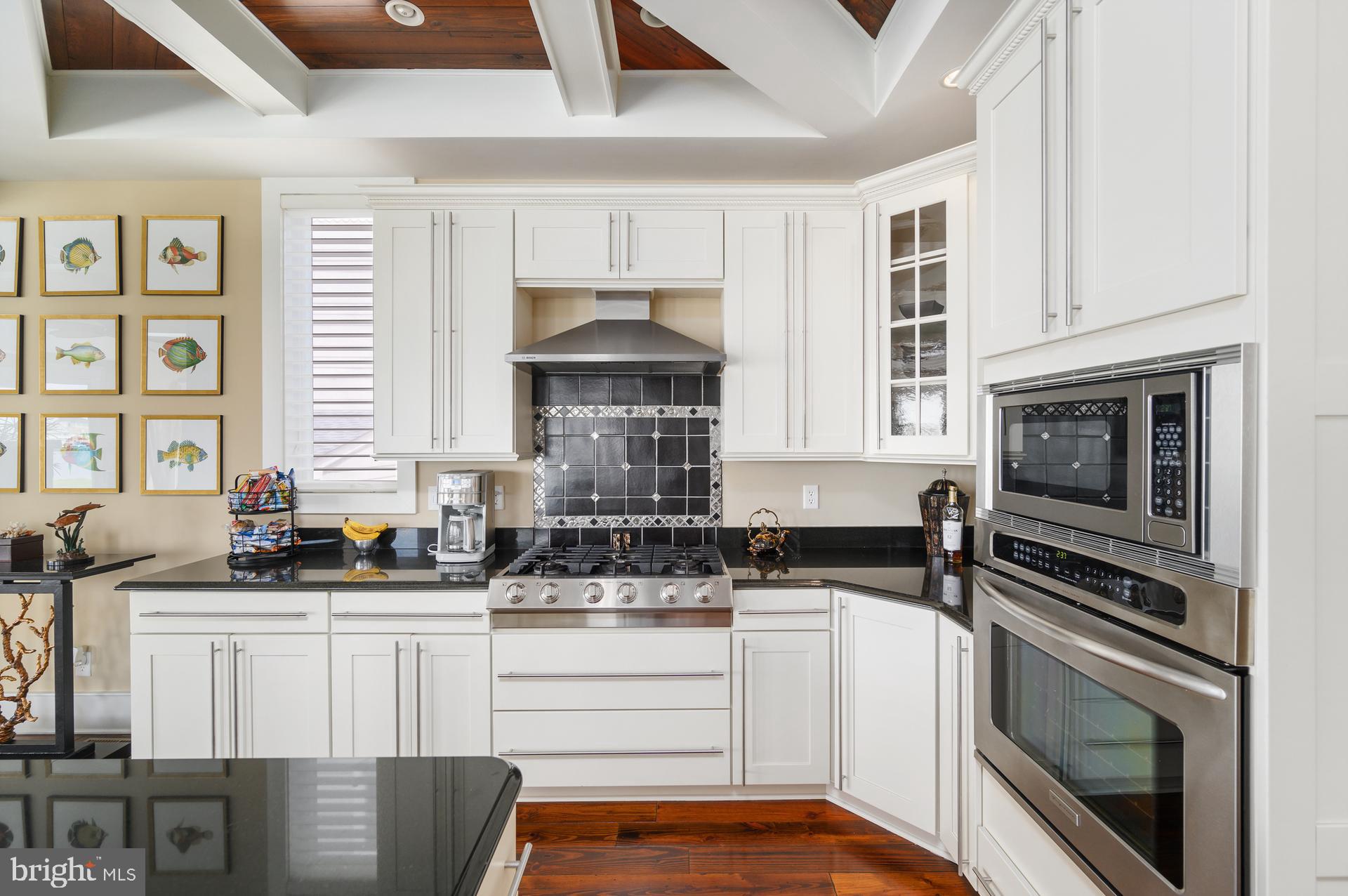 CAINE KEYS II - Residential