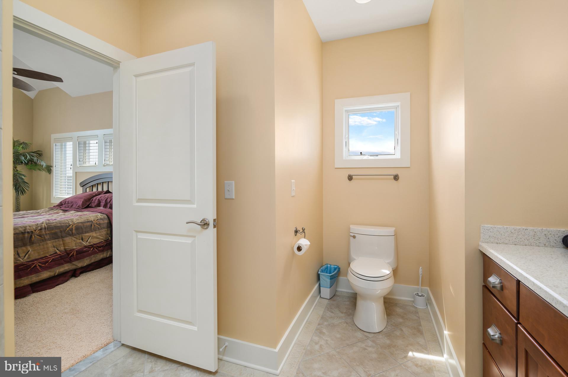 CAINE KEYS II - Residential