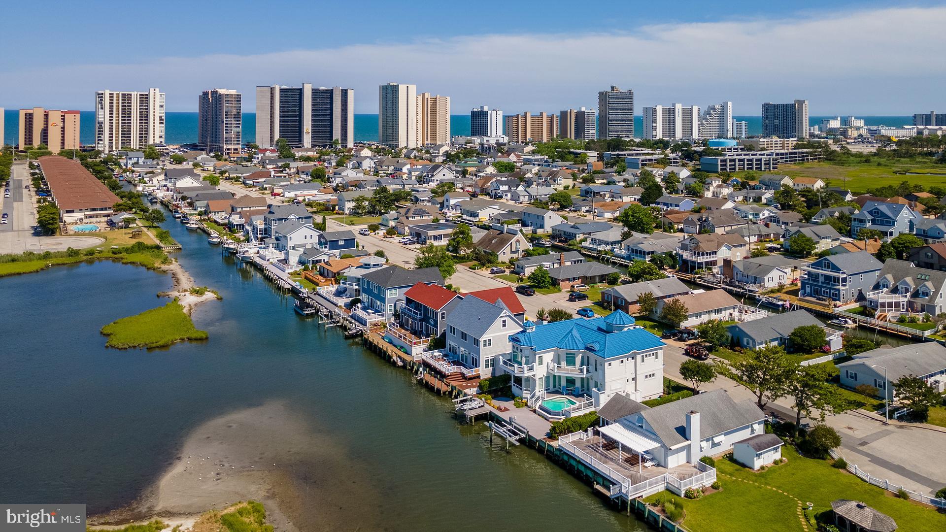 CAINE KEYS II - Residential