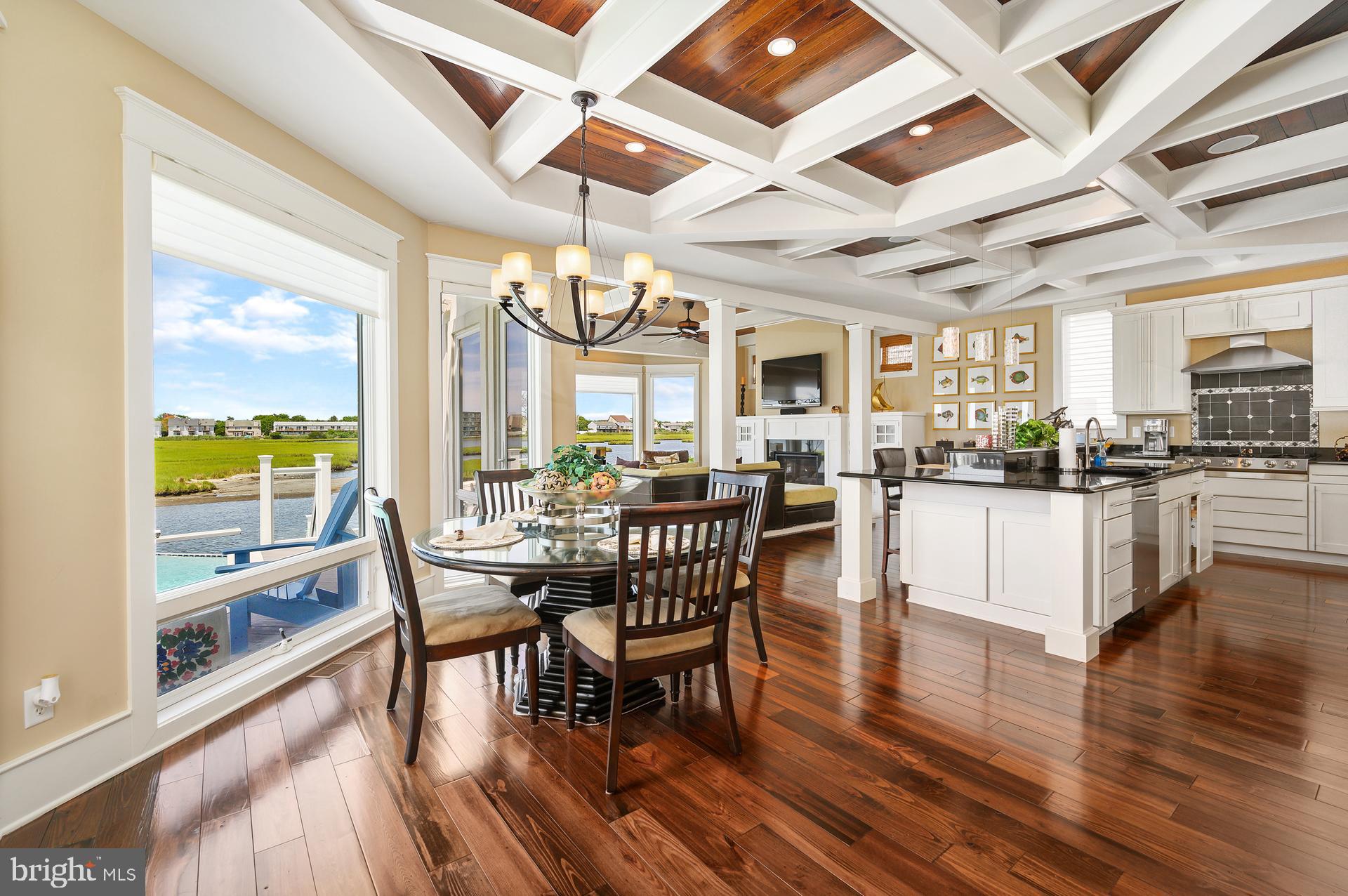 CAINE KEYS II - Residential