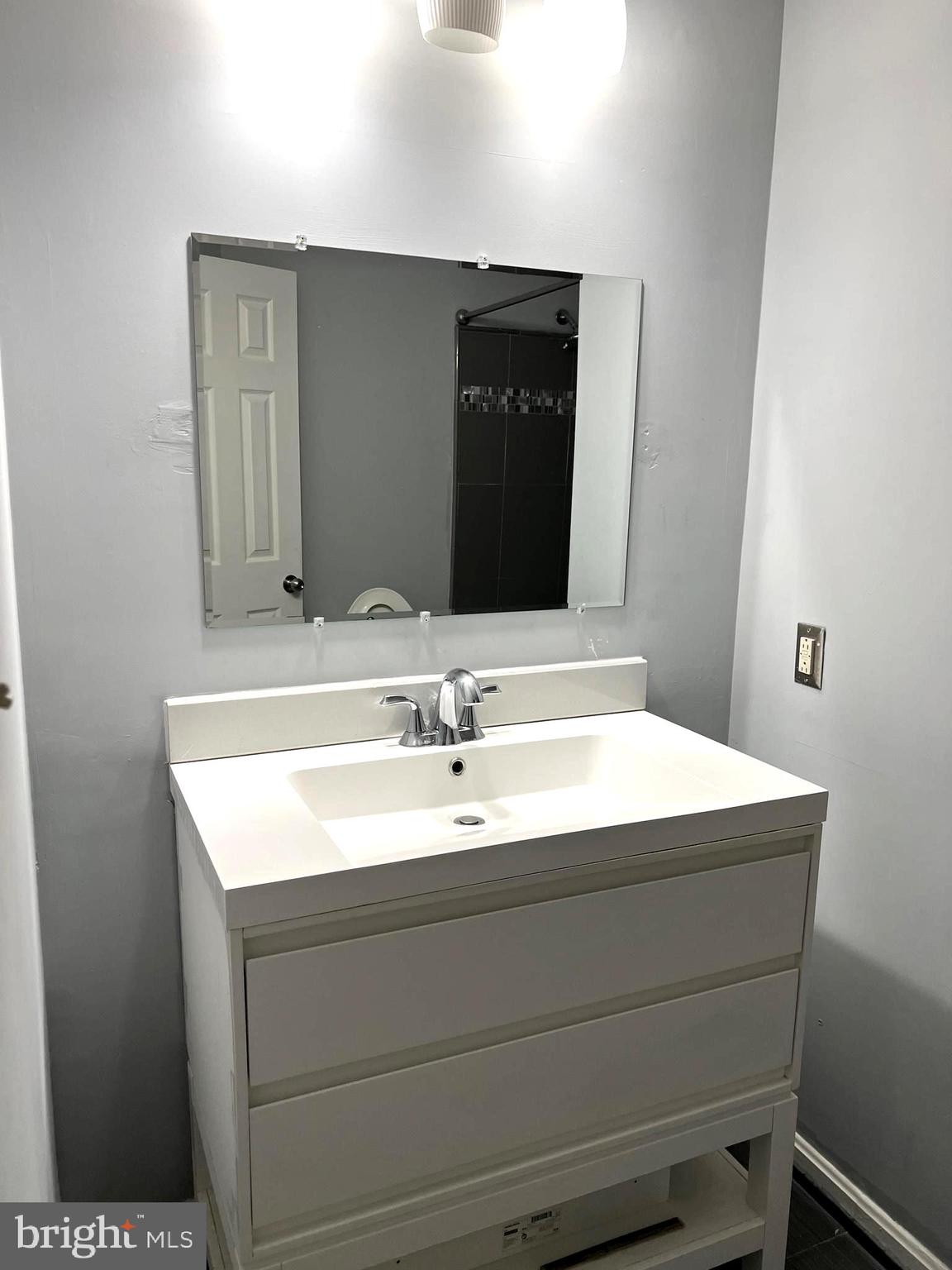 THE OAKS AT SIXTY FIFTH - Residential