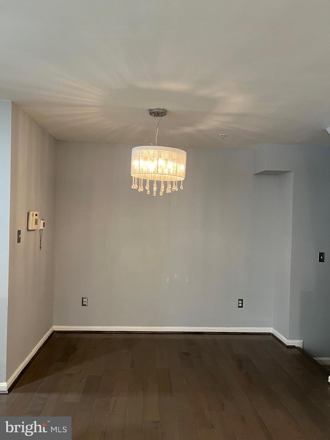 THE OAKS AT SIXTY FIFTH - Residential