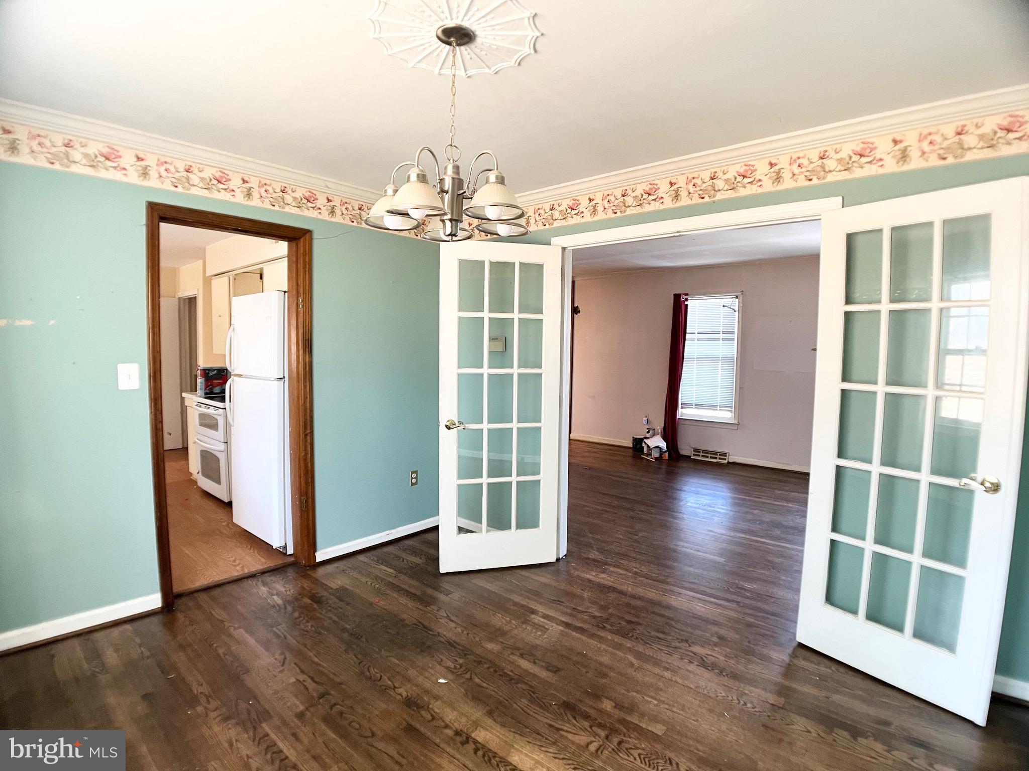 STONEGATE - Residential