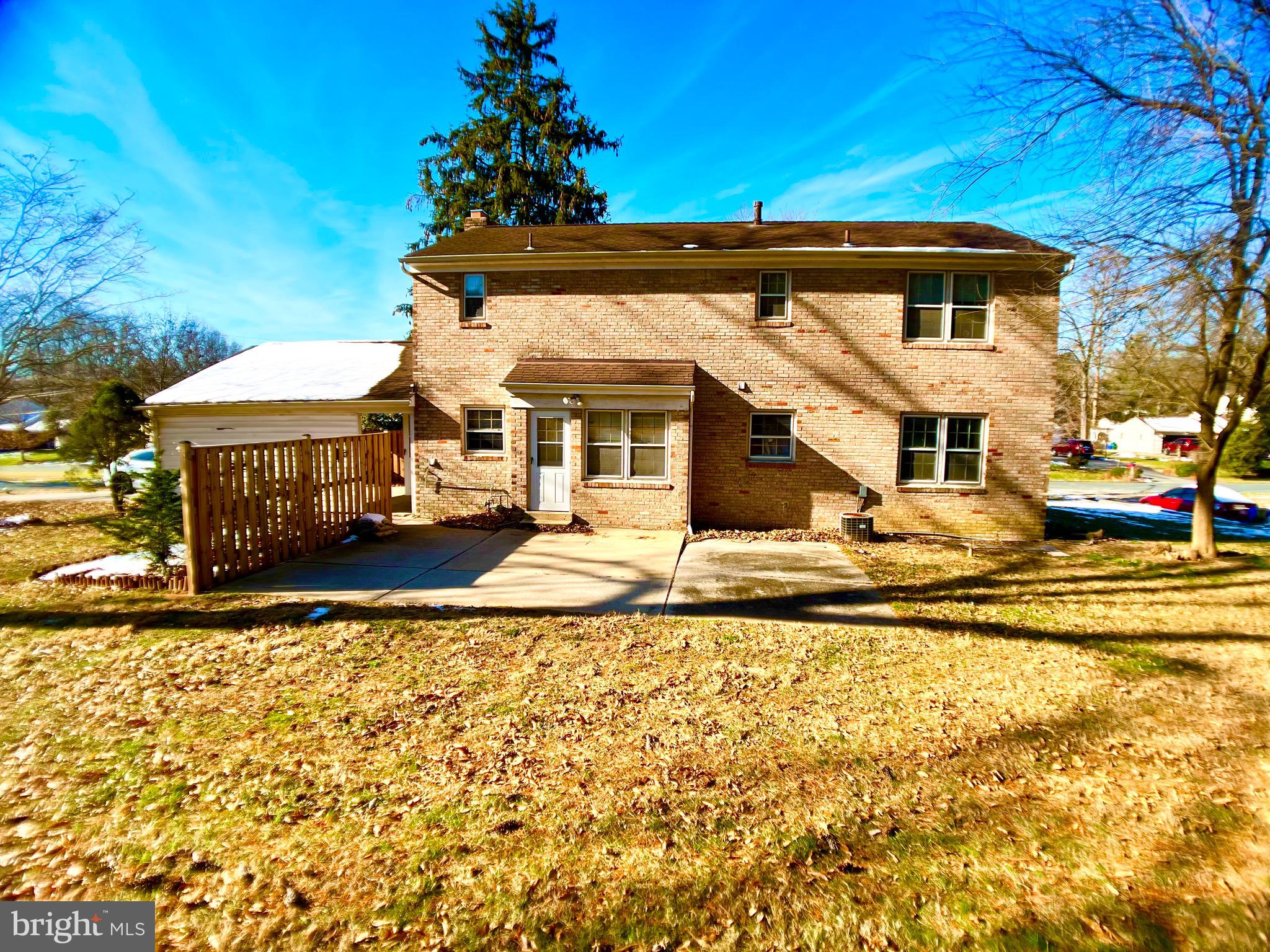 STONEGATE - Residential