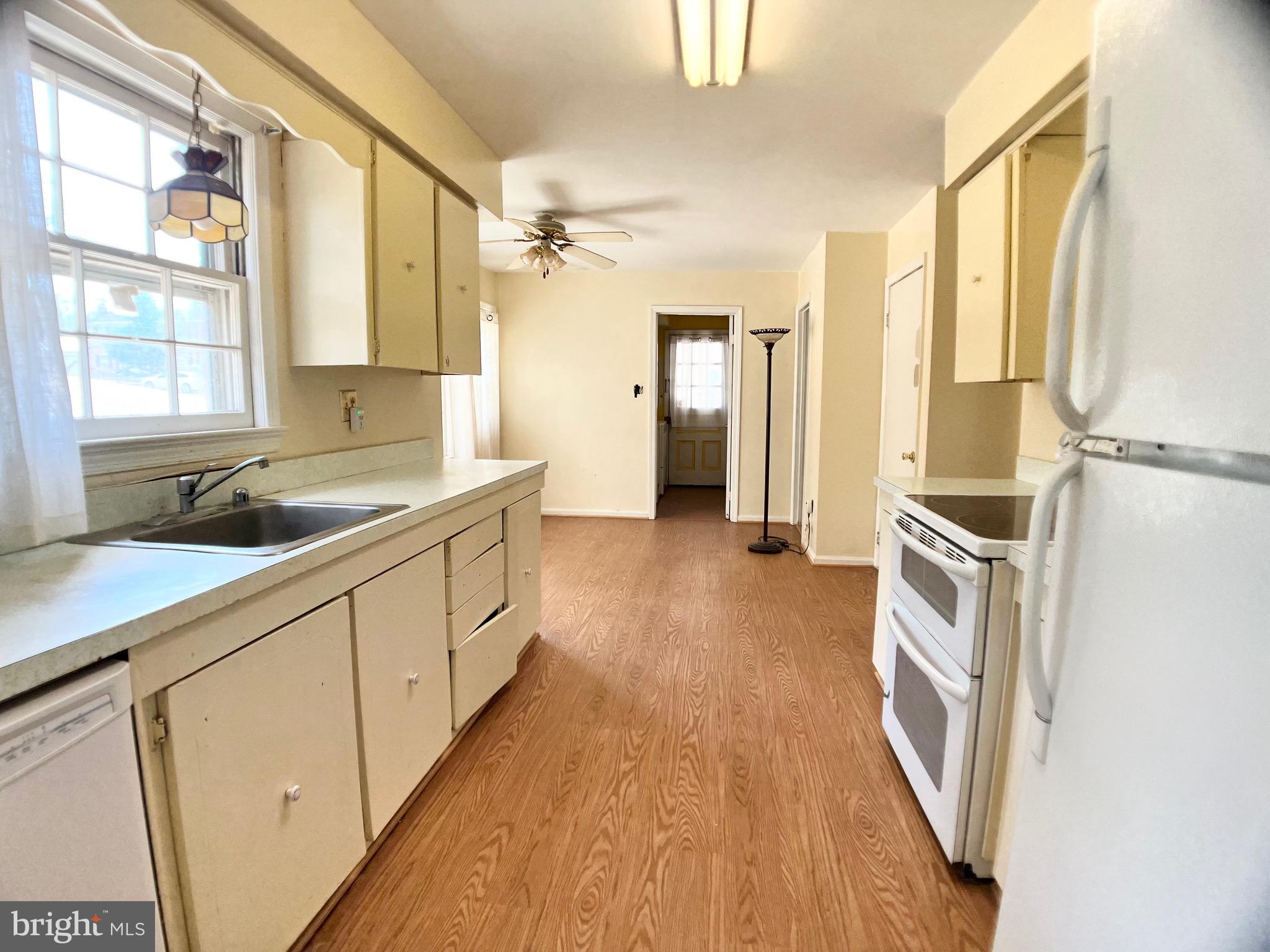 STONEGATE - Residential